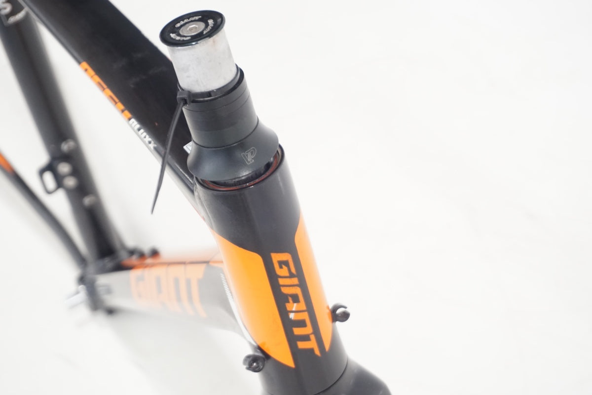 GIANT 「ジャイアント」 DEFY4 ALUXX 2016年モデル フレームセット / 滋賀大津店