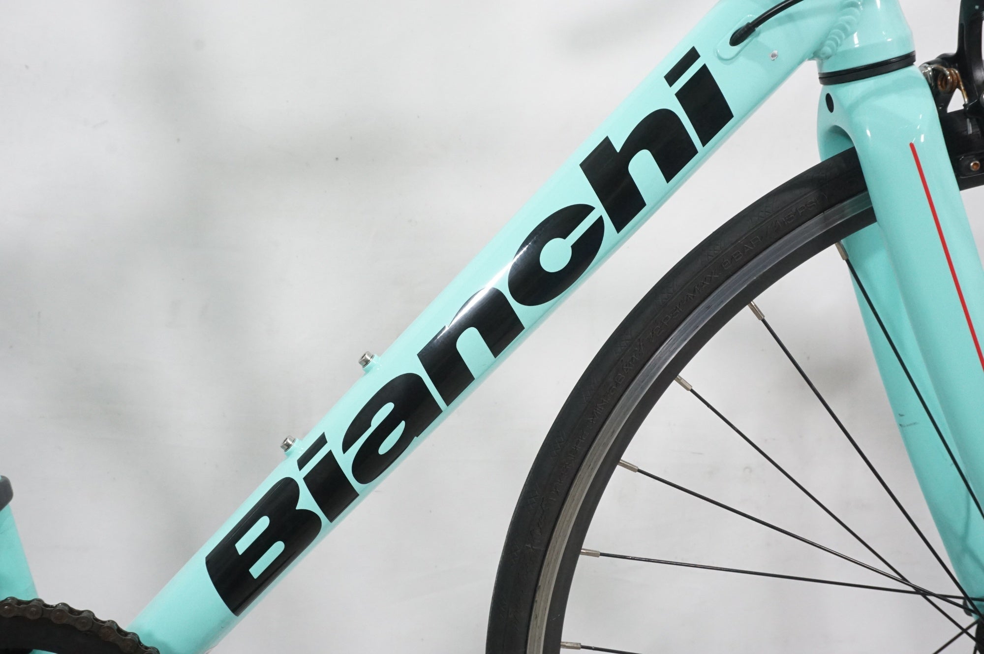 BIANCHI 「ビアンキ」 BERGAMO 2025年モデル ロードバイク / AKIBA店