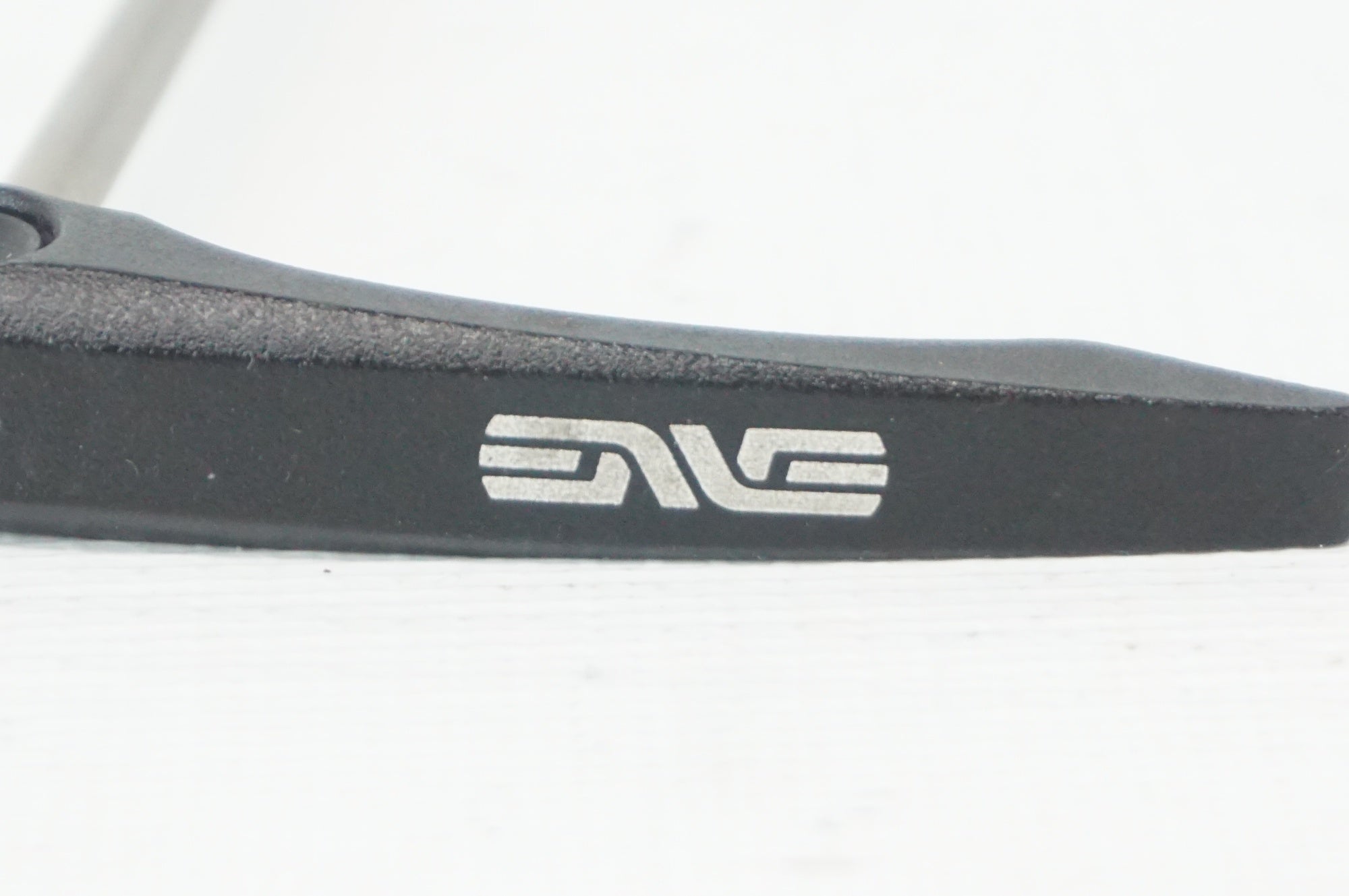 ENVE 「エンヴィ」 クイックリリース / 阪急塚口店