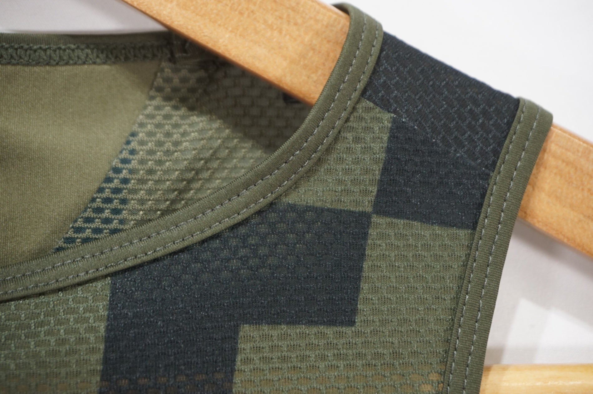 RAPHA 「ラファ」 SOUPLESS SLEEVELESS BASE LAYER AERO BLOCK XXSサイズ レディース ジャージ / AKIBA店