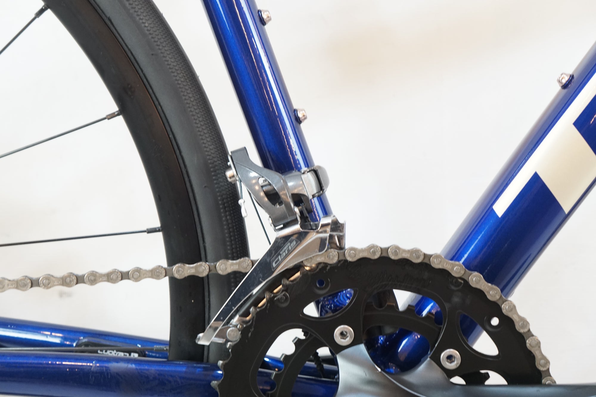 TREK 「トレック」 DOMANE AL 2 GEN 3 2023年モデル ロードバイク / バイチャリ浦和ベース