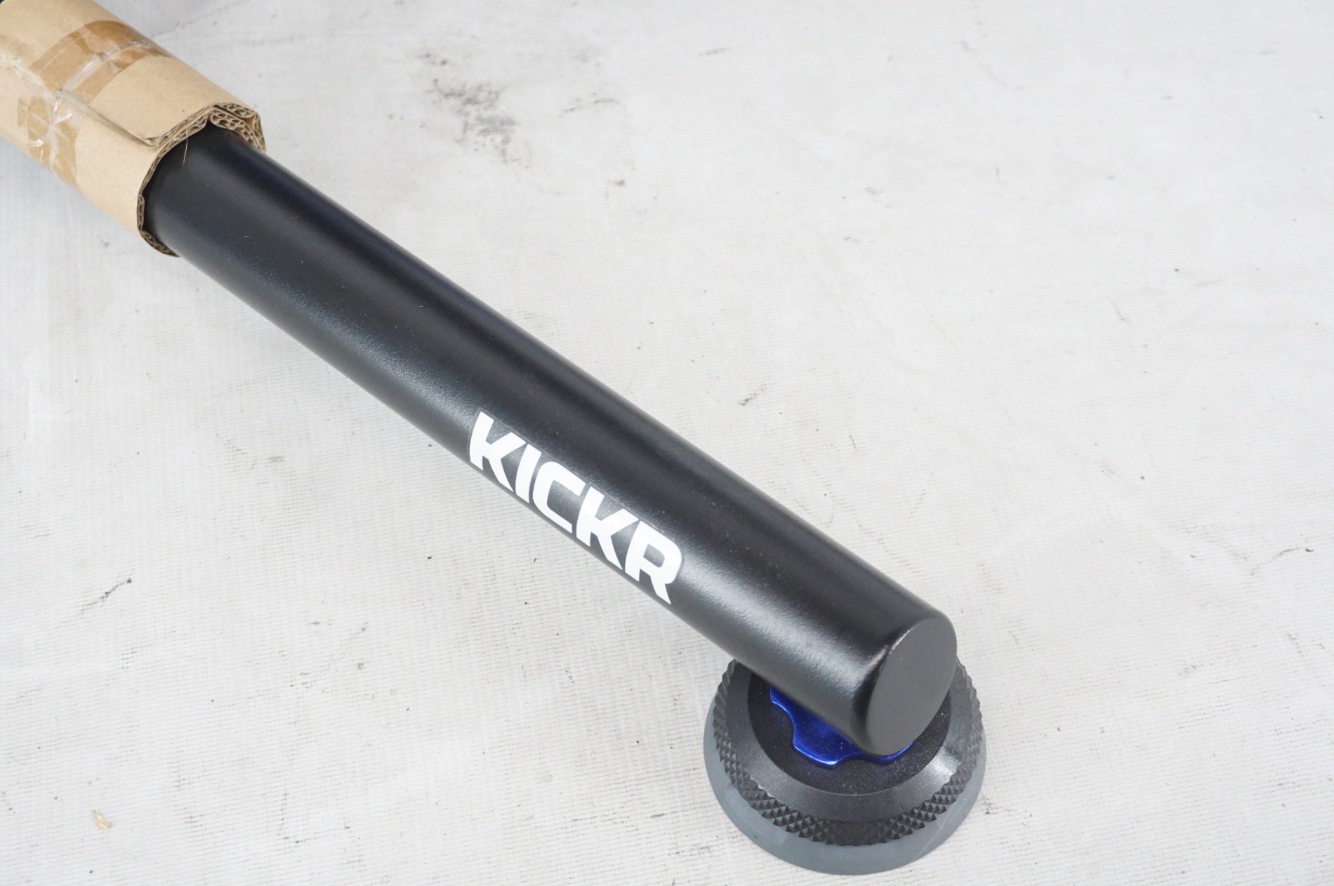 WAHOO 「ワフー」 KICKR V5 WF113 サイクルトレーナー / 阪急塚口店
