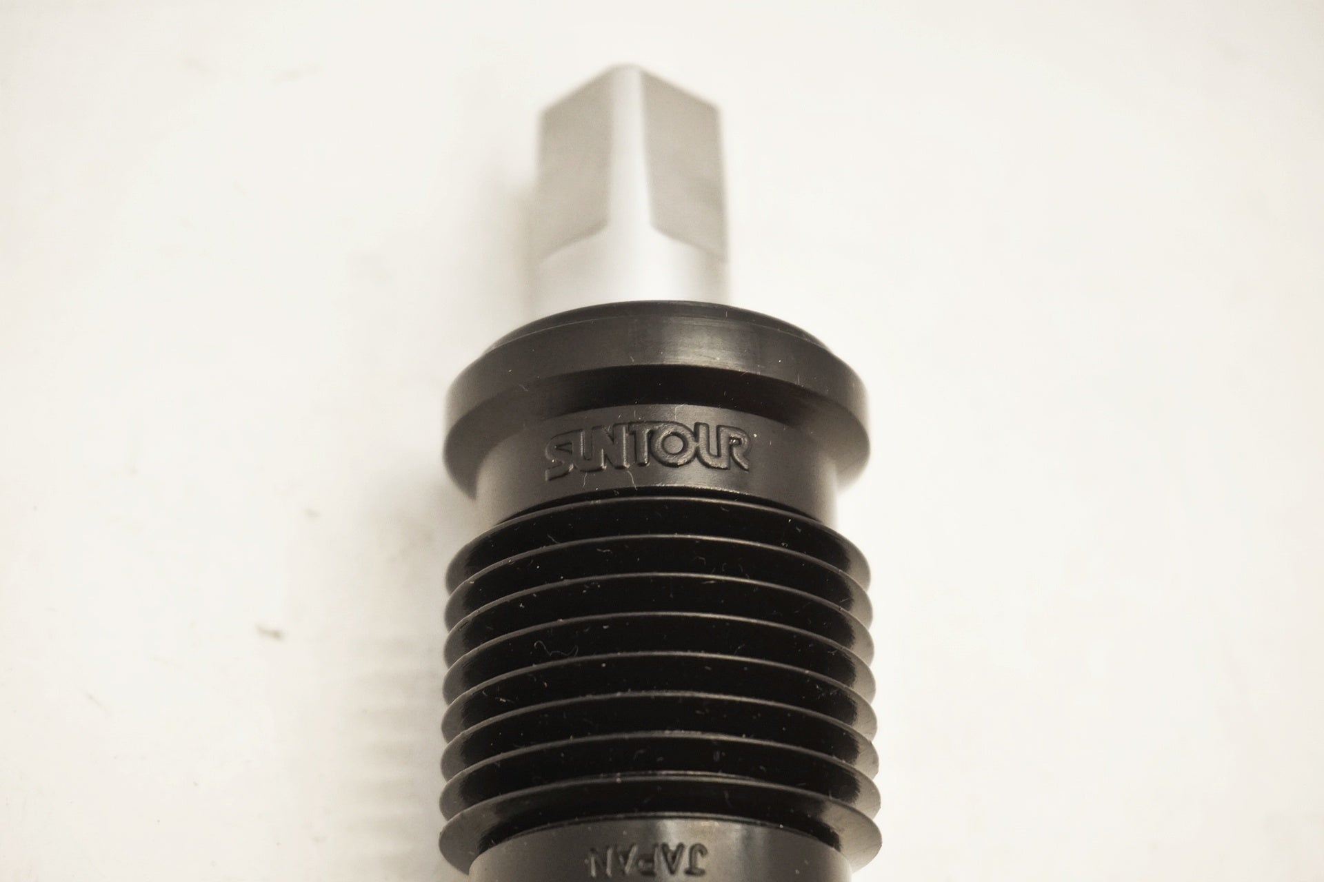 SUNTOUR 「サンツアー」 SUPERBE PRO BB-SB11-E ボトムブラケット / 有明ガーデン店
