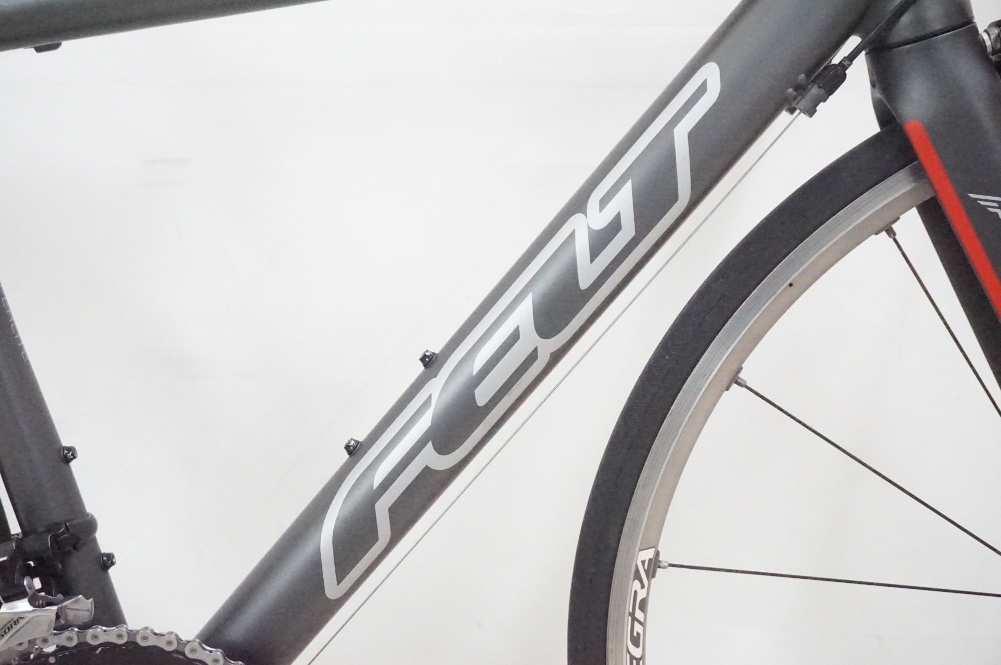 FELT 「フェルト」 F95 2017年モデル ロードバイク / 福岡店