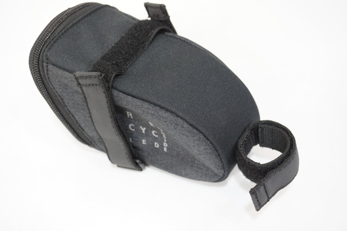 VAUDE 「ファウデ」 Race Light L Luminum 0.55L サドルバッグ / 大宮店
