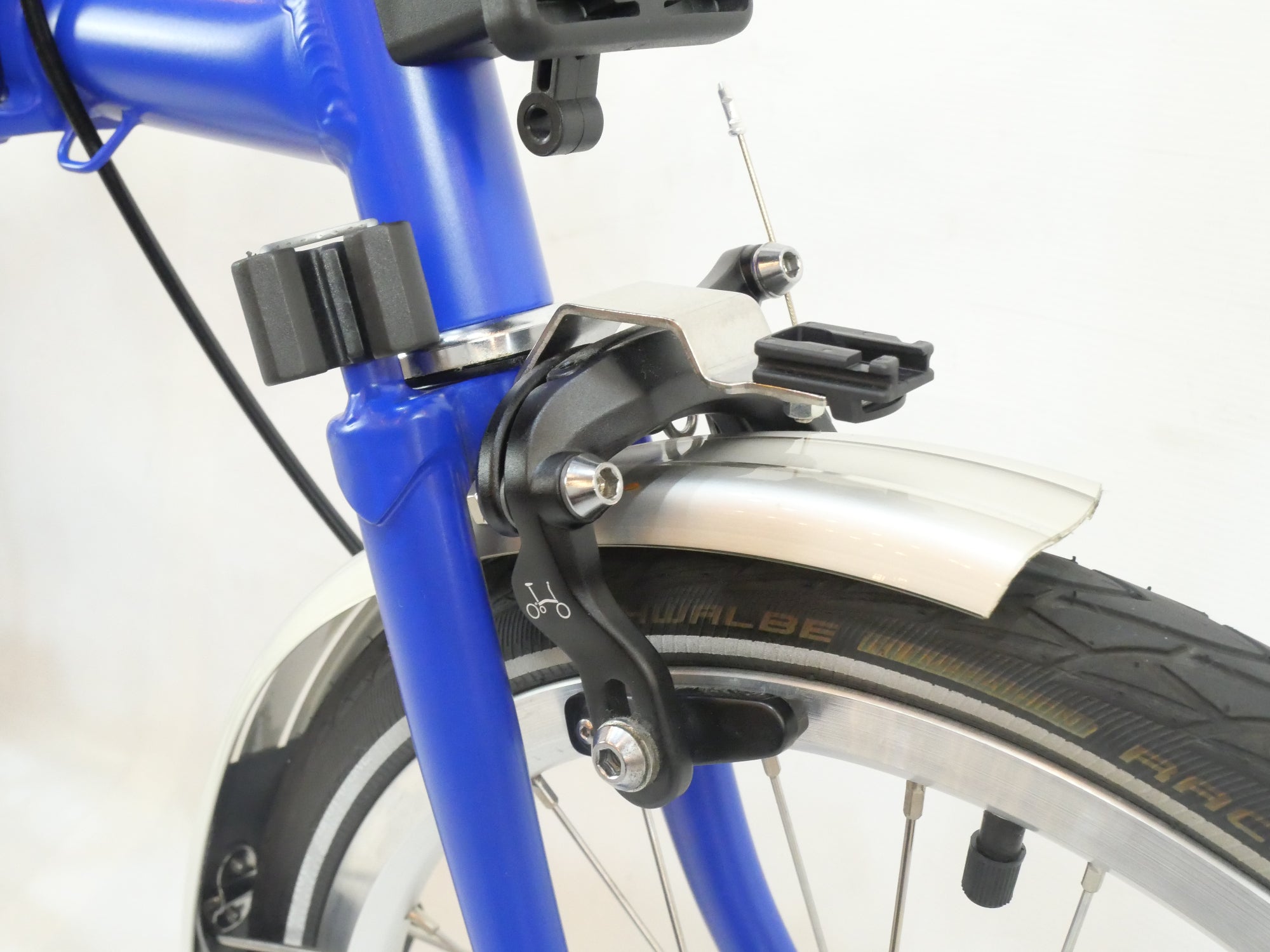 BROMPTON 「ブロンプトン」 C Line Explore with Rack Mid 2021年モデル 16インチ 折り畳み自転車 / バイチャリ浦和ベース