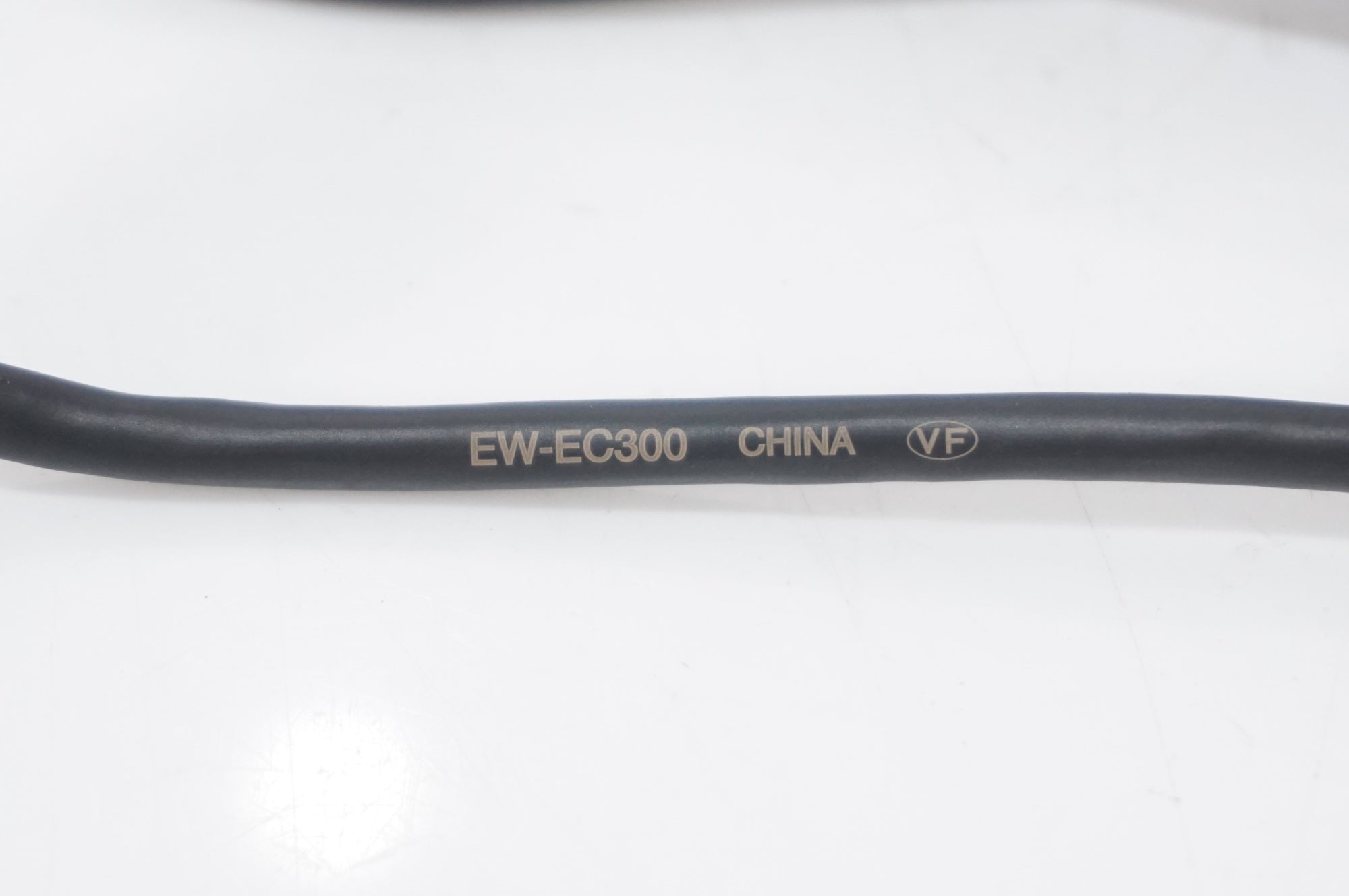 SHIMANO 「シマノ」 DI2 EW-EC300 充電ケーブル / AKIBA店