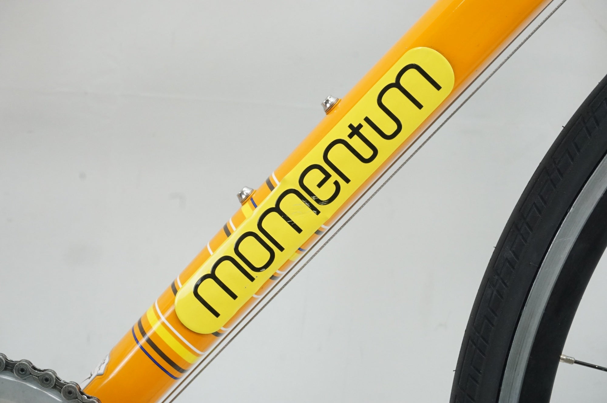 MOMENTUM 「モーメンタム」 IWANT 2.4 2014年モデル カスタム ロードバイク / 大宮店