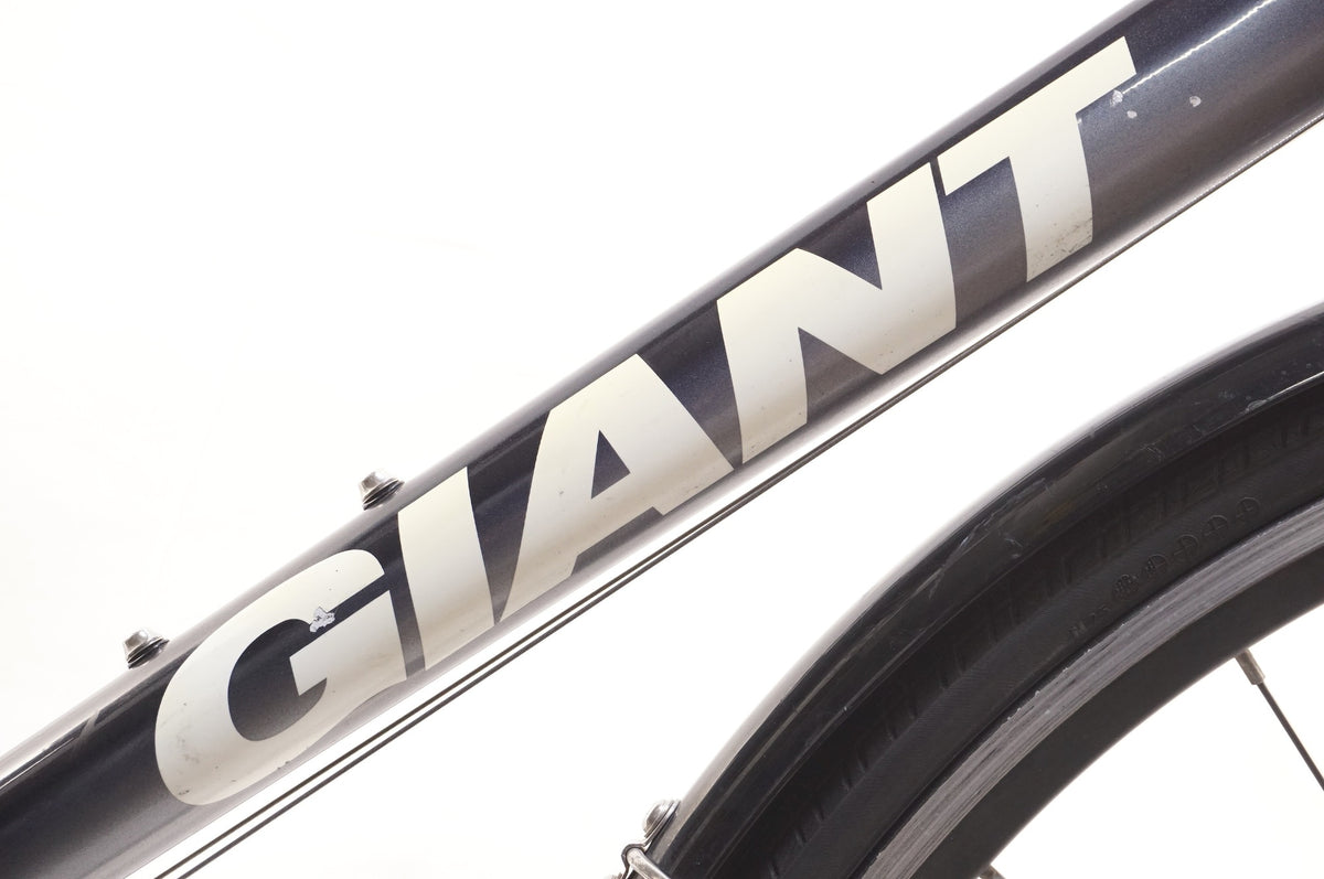 GIANT 「ジャイアント」 ESCAPE R3 2018年モデル クロスバイク / 中目黒店