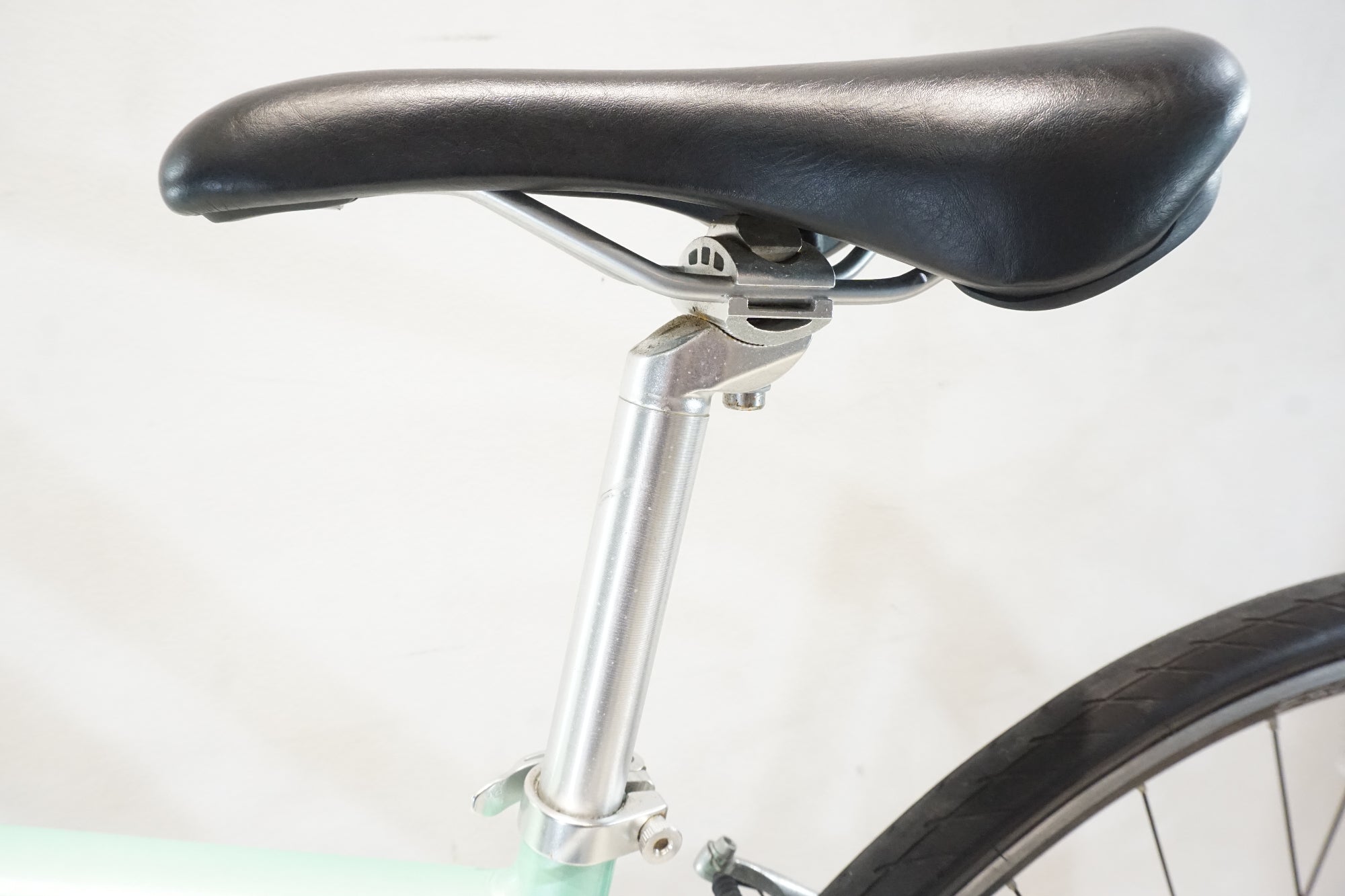 GIANT 「ジャイアント」 LIV ESCAPE R3 W 2024年モデル クロスバイク / 横浜戸塚店