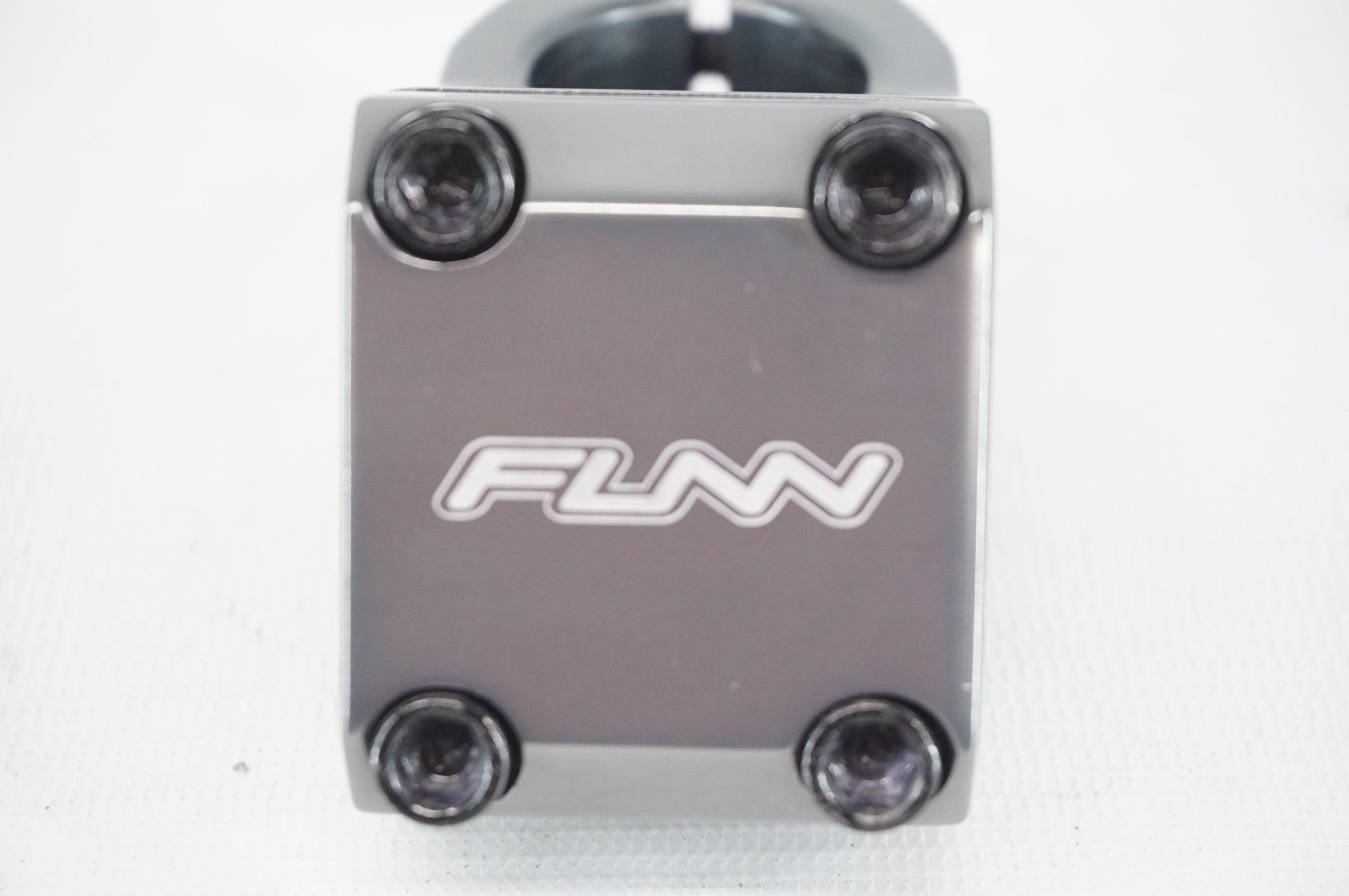 FUNN 「ファン」 RIPPA DH Φ31.8 45mm ステム / 阪急塚口店