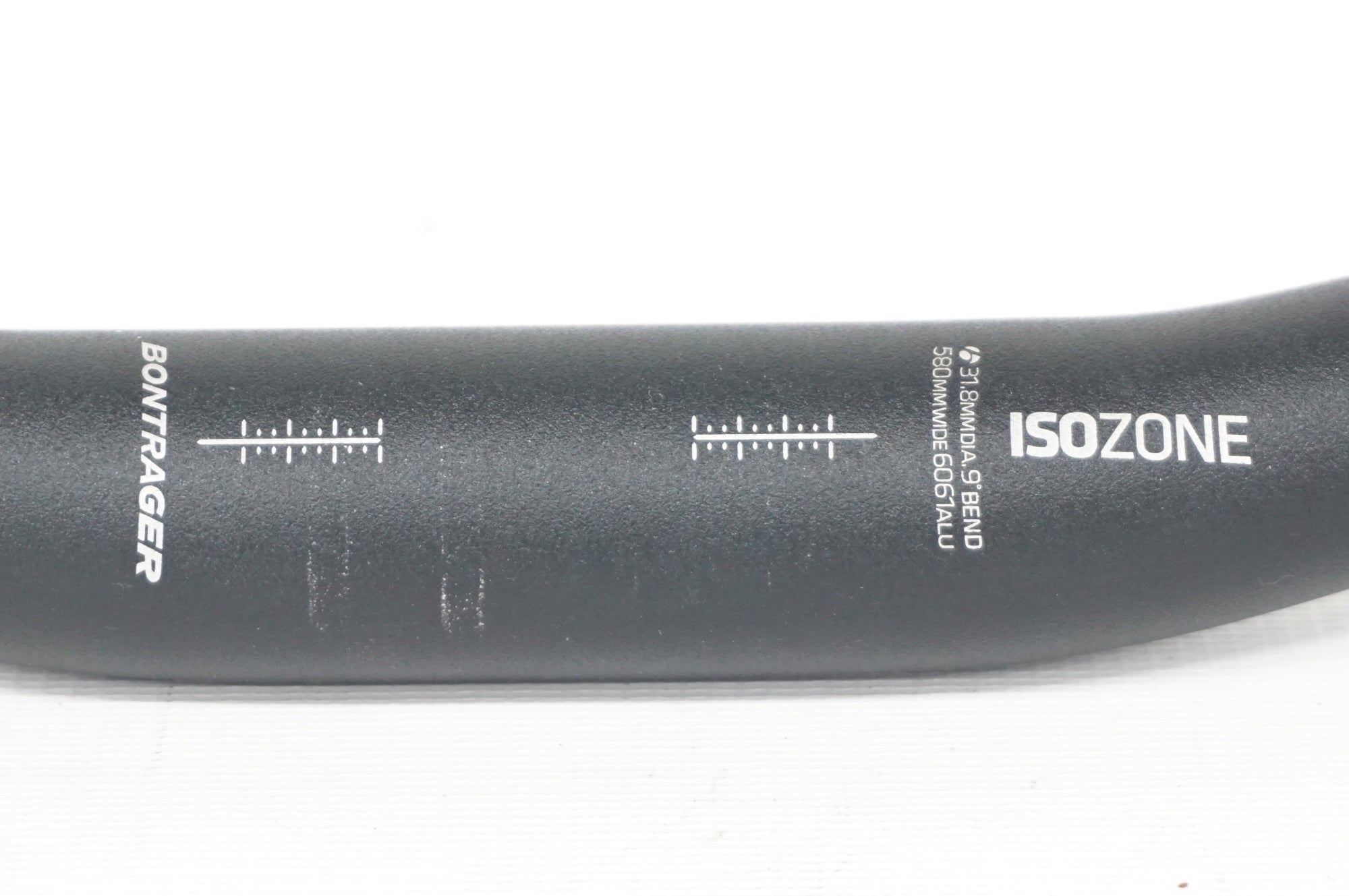BONTRAGER 「ボントレガー」 Φ31.8 580mm ISOZONE ハンドル グリップセット / 阪急塚口店