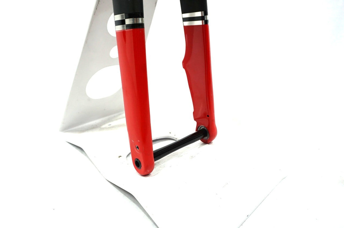 TREK 「トレック」 DOMANE AL4 GEN4 フロントフォーク / 川越店