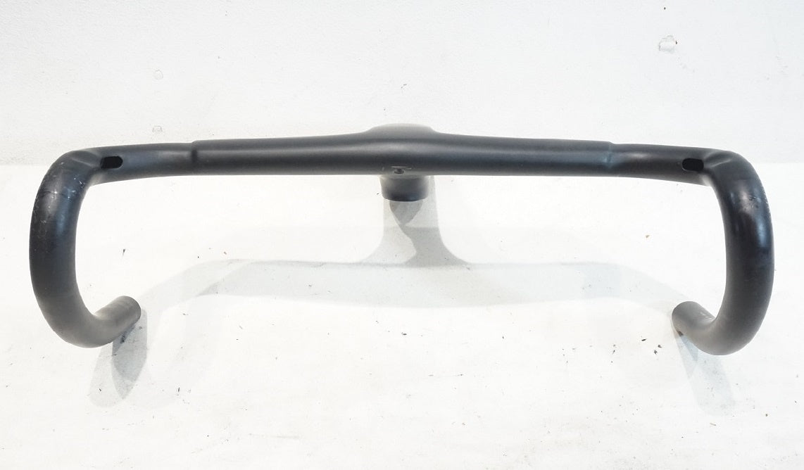 TREK エアロRSLハンドル TREK 「トレック」 AERO RSL 370mm 一体型 ドロップハンドル