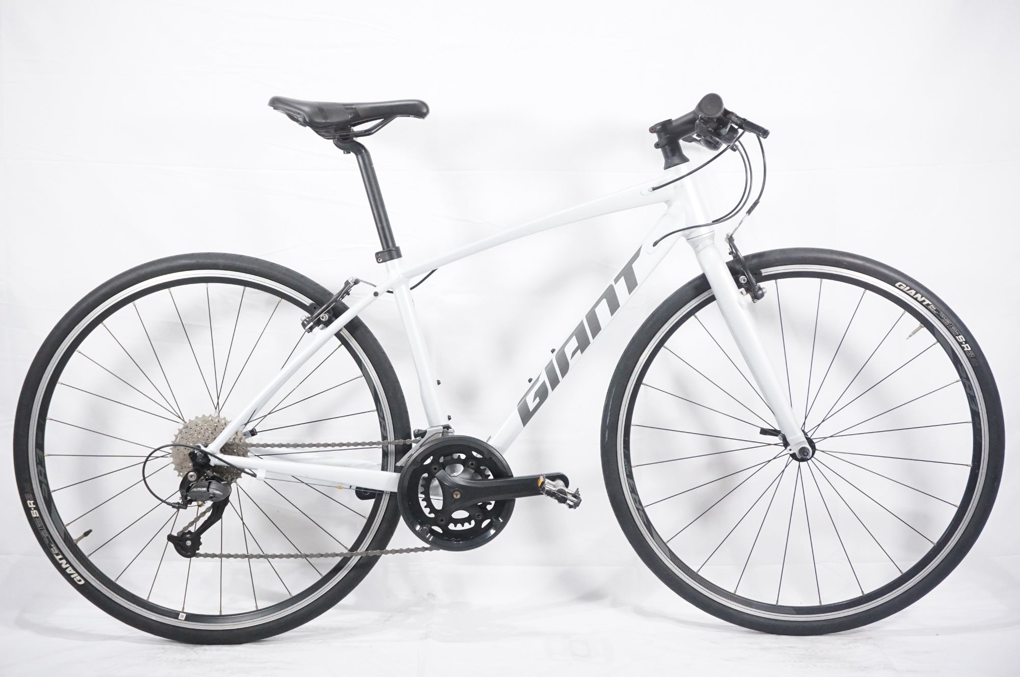 GIANT 「ジャイアント」 ESCAPE RX 3 2021年モデル クロスバイク