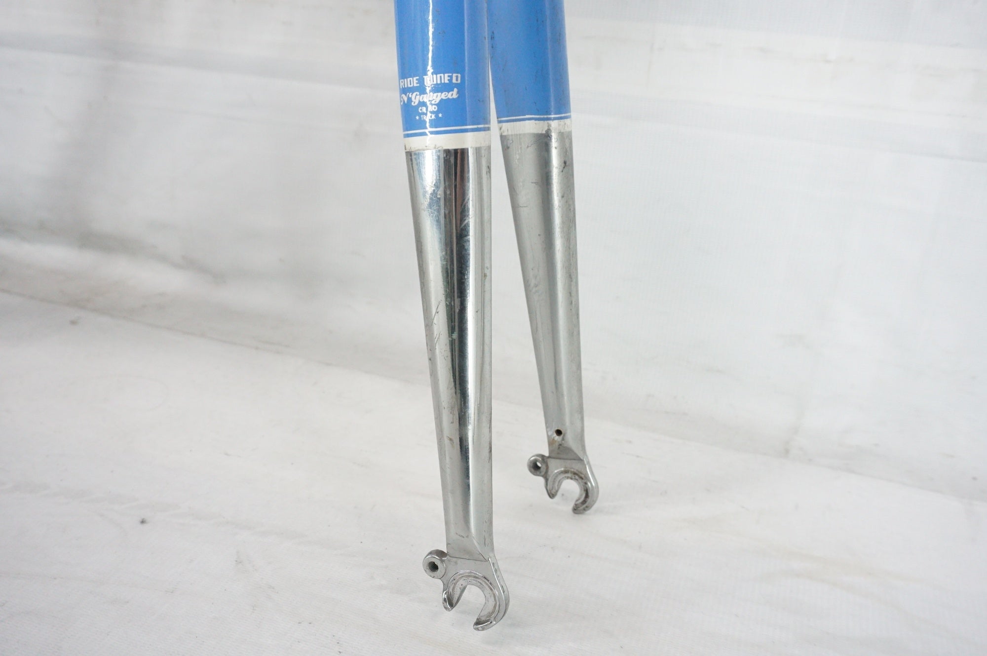 ジャンク SCHWINN 「シュウィン」 MADISON 年式不明 フレームセット / 阪急塚口店