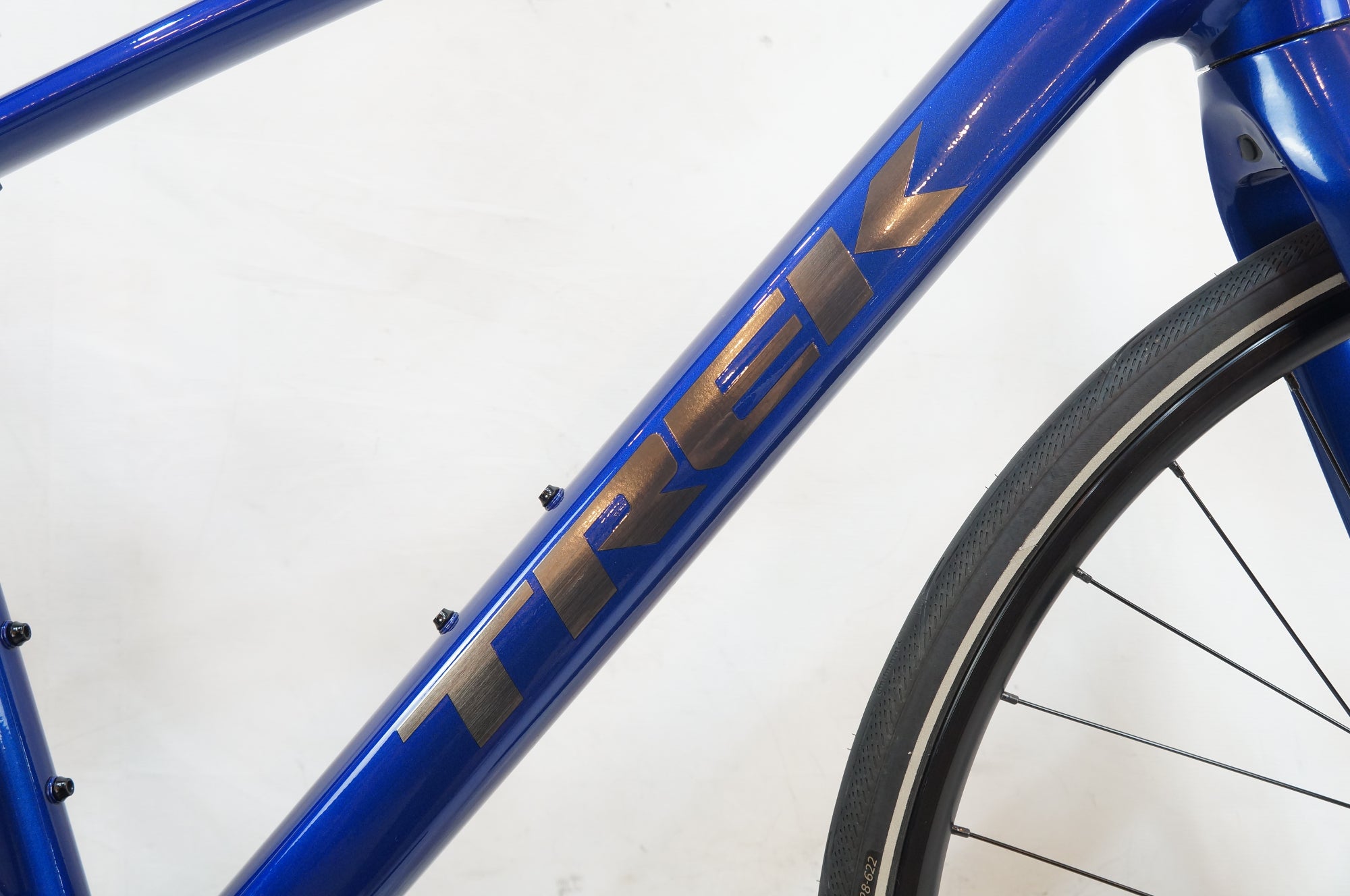 TREK 「トレック」 FX3 GEN4 DISC 2024年モデル クロスバイク / バイチャリ浦和ベース