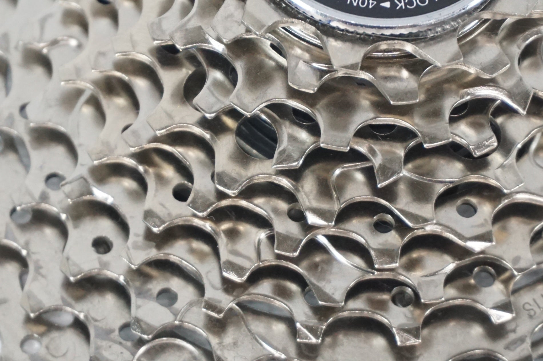 SHIMANO 「シマノ」 105 CS-5800 11-32T スプロケット / 阪急塚口店