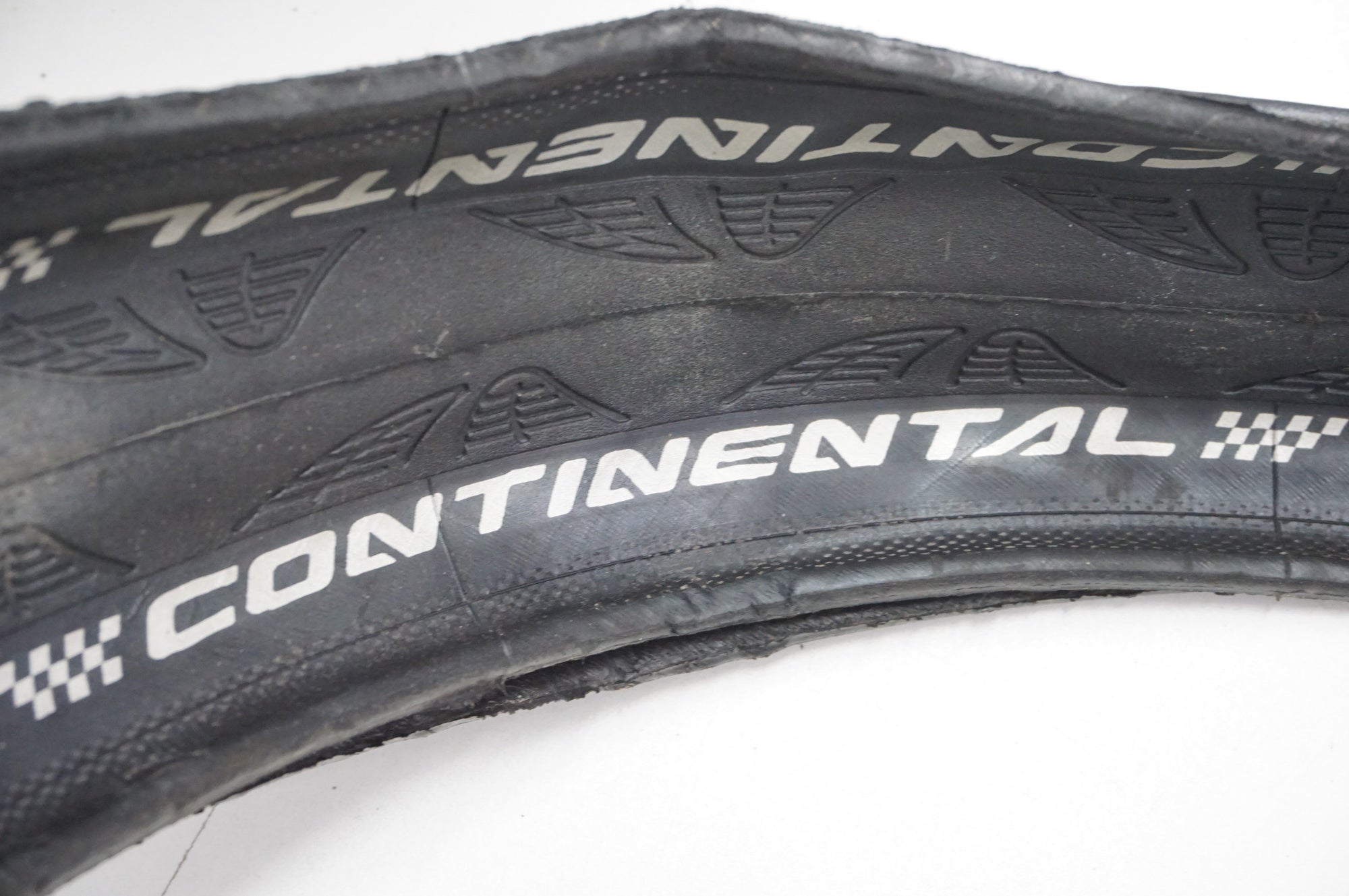 CONTINENTAL 「コンチネンタル」 GRANDPRIX 4000SⅡ 700x25C タイヤセット / 福岡店