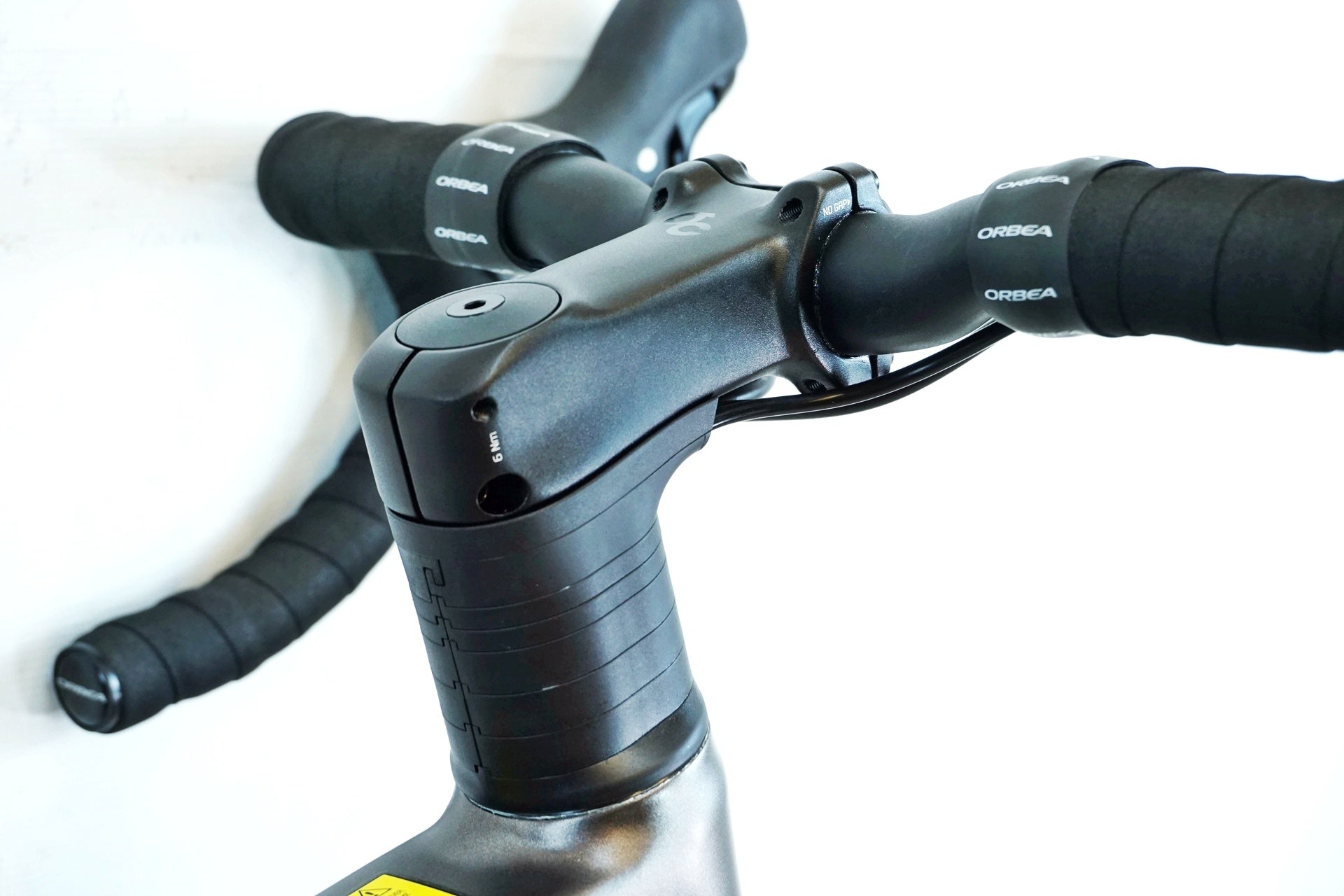 ORBEA 「オルベア」 AVANT H30 2025年モデル ロードバイク / 有明ガーデン店