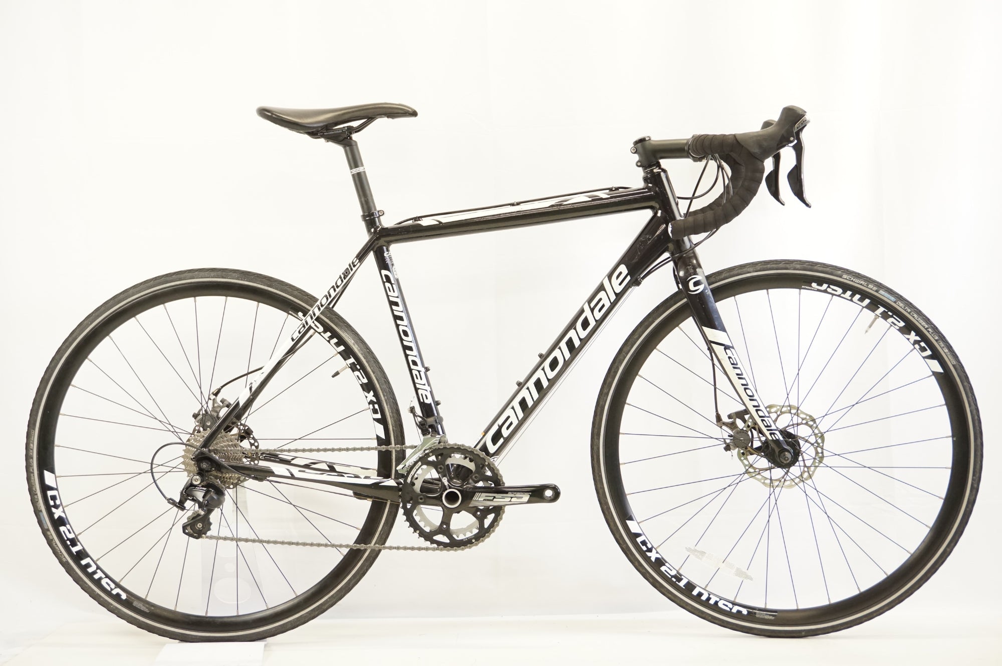 CANNONDALE CAAD 2015モデル（傷あり） CANNONDALE CAAD 2015モデル（傷あり） ジャンク CANNONDALE