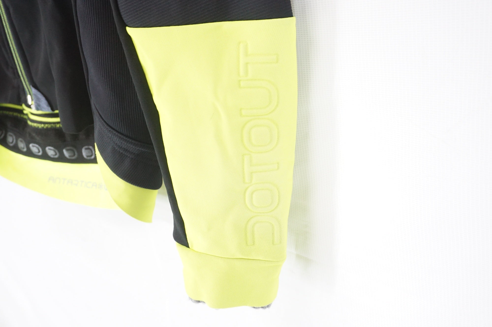 DOTOUT 「ドットアウト」 Lサイズ ジャケット / 阪急塚口店