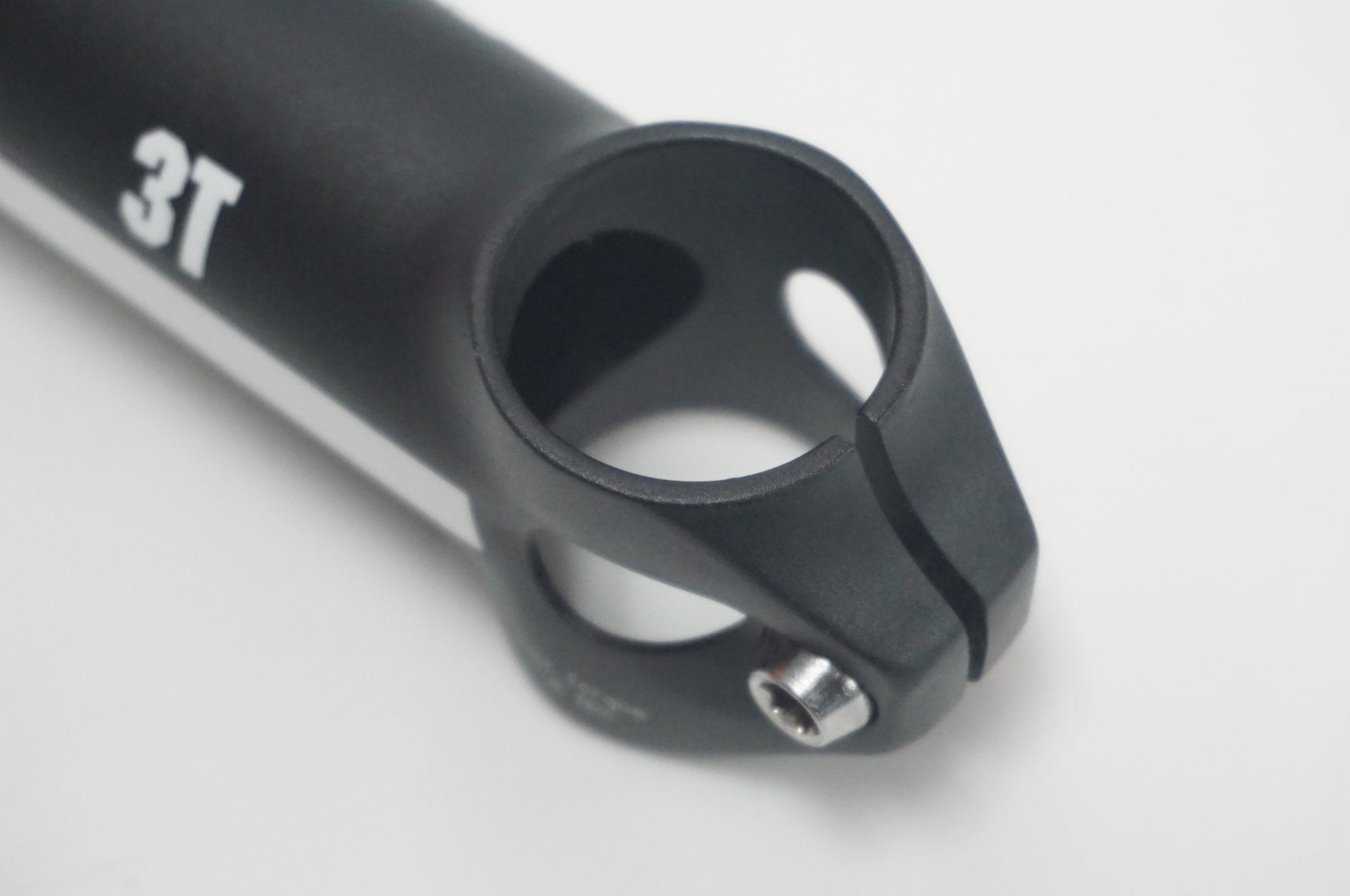 3T 「スリーティー」 ARX2 PRO φ31.8 130mm ステム / 福岡店