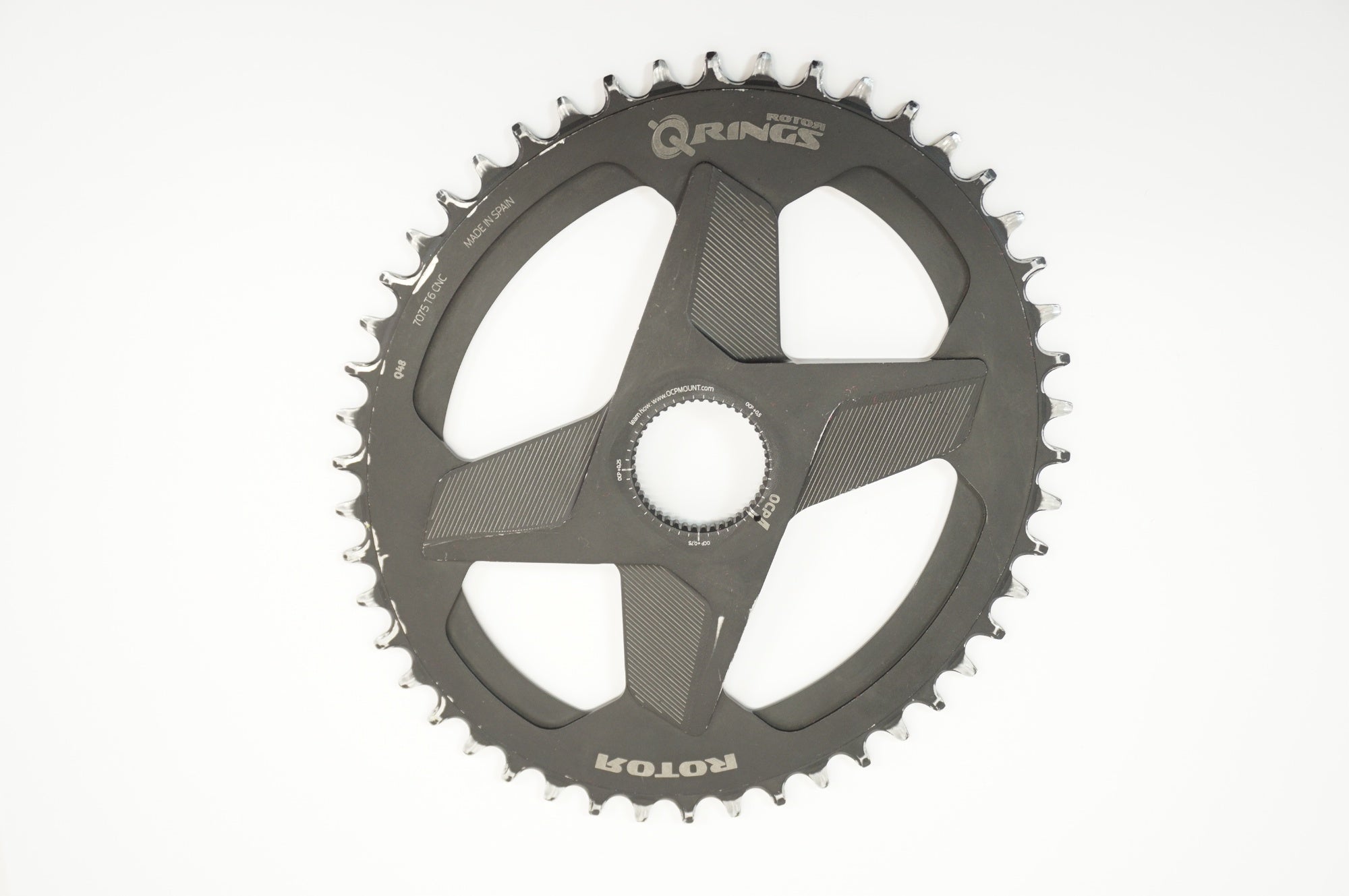 ROTOR 「ローター」 Q-RING OVAL DIRECT MOUNT 48T チェーンリング