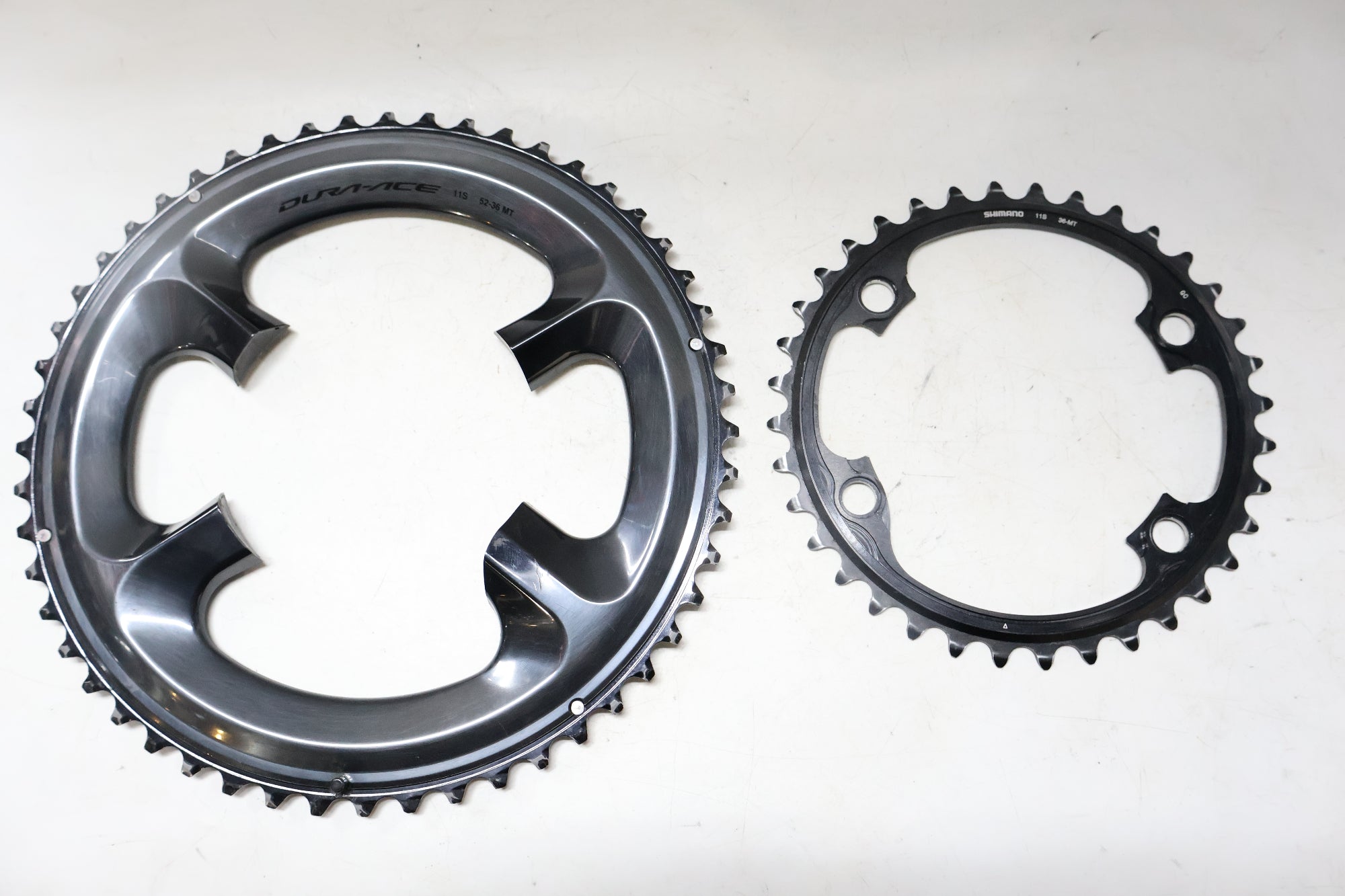 SHIMANO 「シマノ」 DURA ACE FC-R9100 52-36T チェーンリングセット