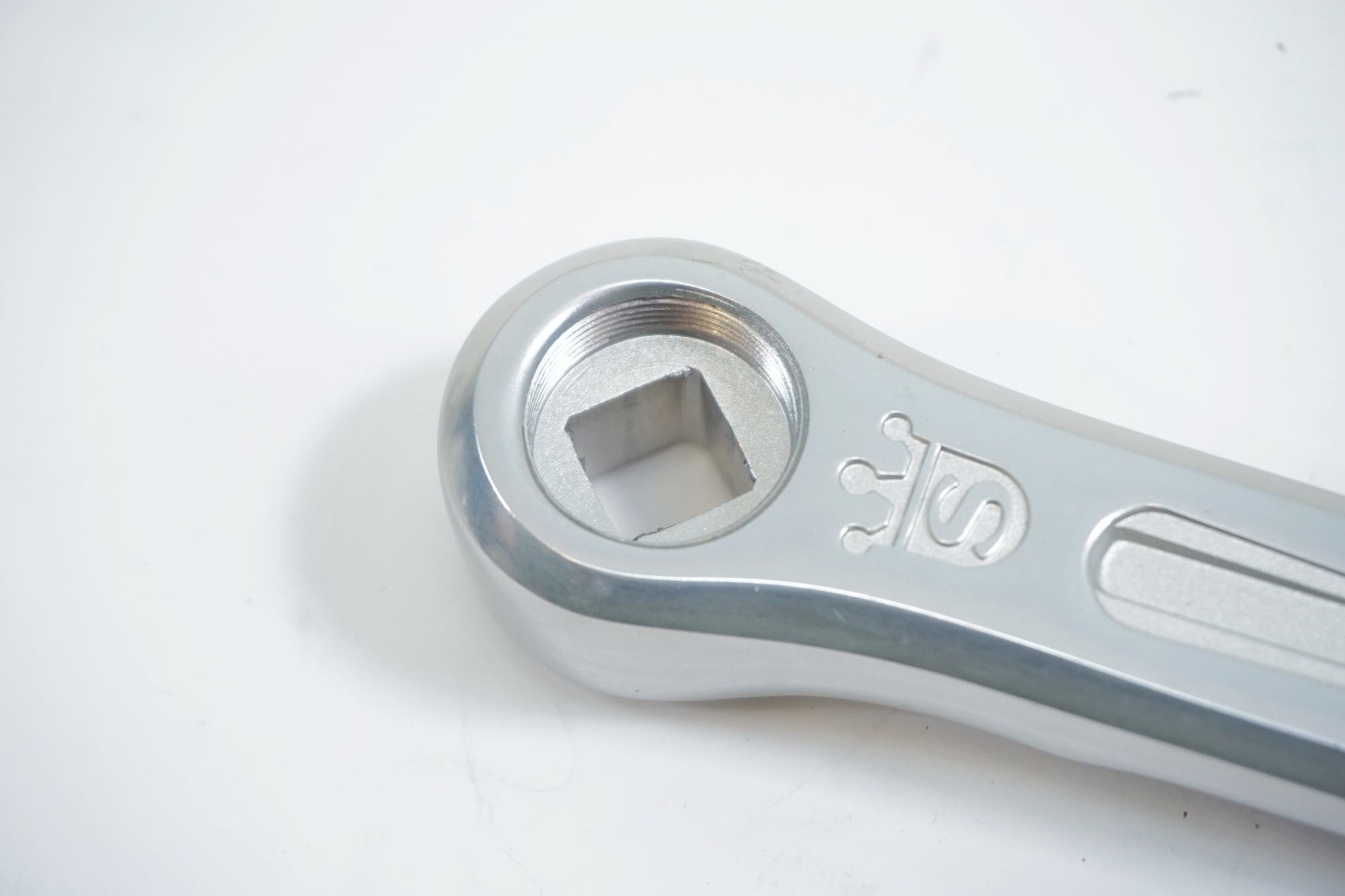 SUGINO 「スギノ」 SUPER MIGHTY NJS 165mm クランク / 有明ガーデン店