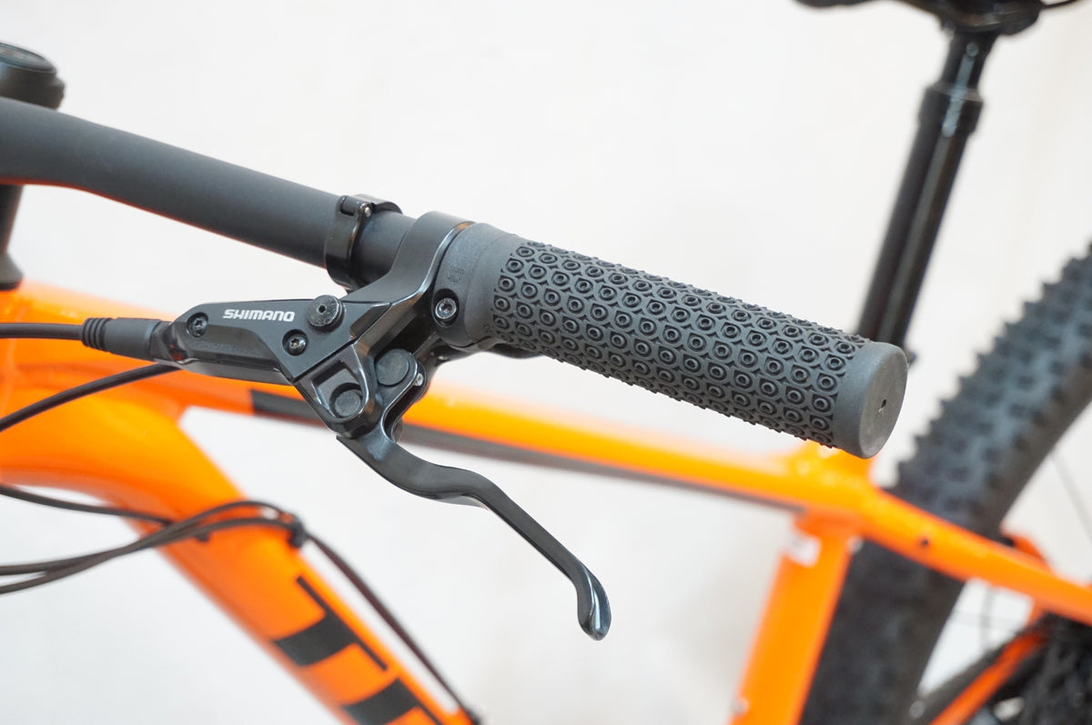 TREK 「トレック」 ROSCOE 8 2018年モデル マウンテンバイク / 浦和ベース