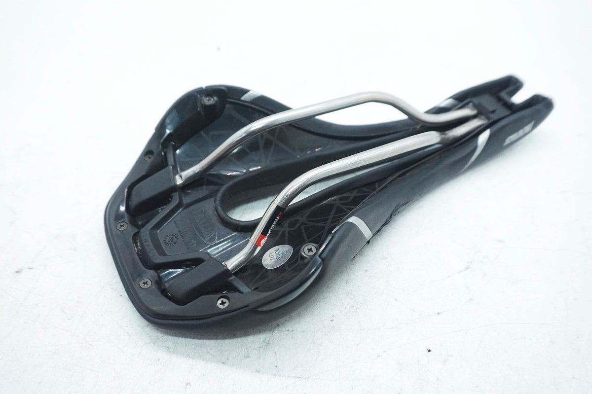 SELLE ITALIA 「セライタリア」 NOVUS ENDURANCE TM サドル / 大阪門真店