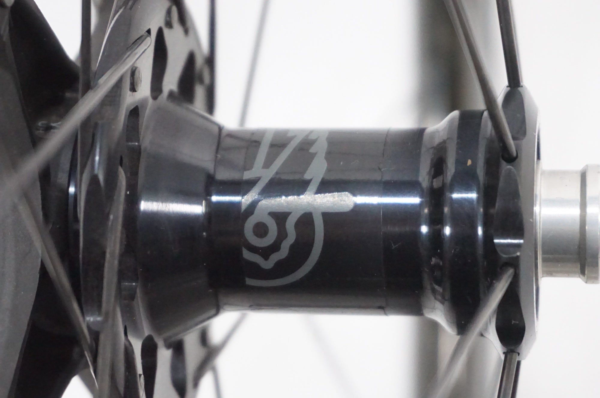 CAMPAGNOLO 「カンパニョーロ」 SHAMAL CARBON DB 2-WAY FIT シマノ11速 ホイールセット / AKIBA店