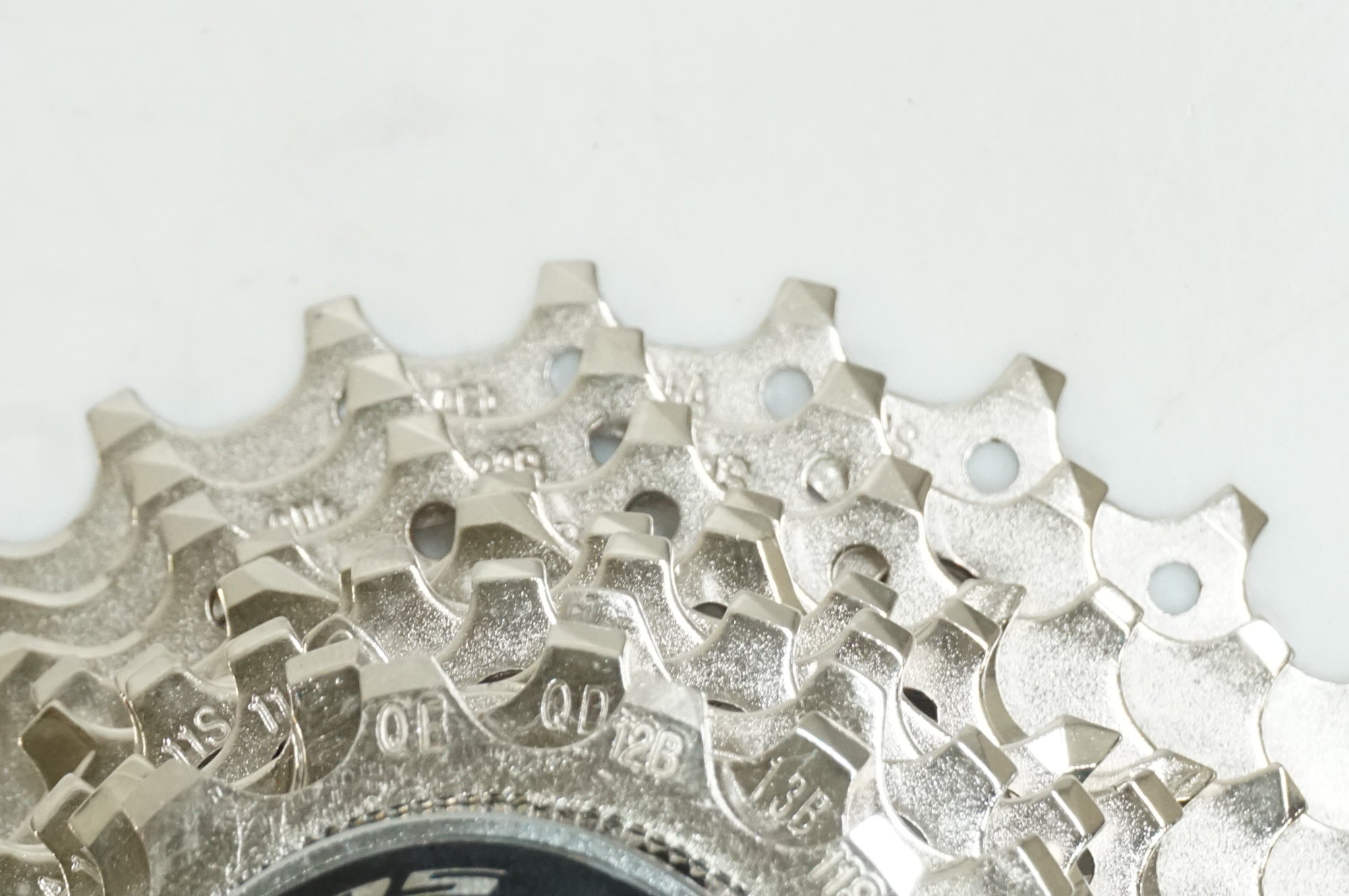 SHIMANO 「シマノ」 105 CS-R7000 12-25T スプロケット / 大宮店