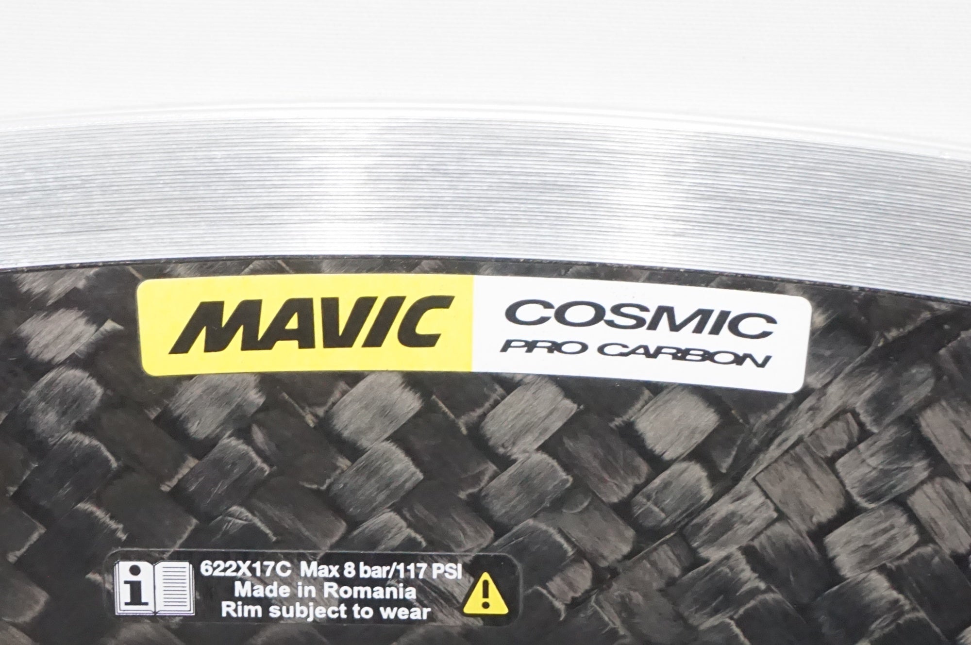 MAVIC 「マヴィック」 COSMIC PRO CARBON シマノ11S ホイールセット / AKIBA店