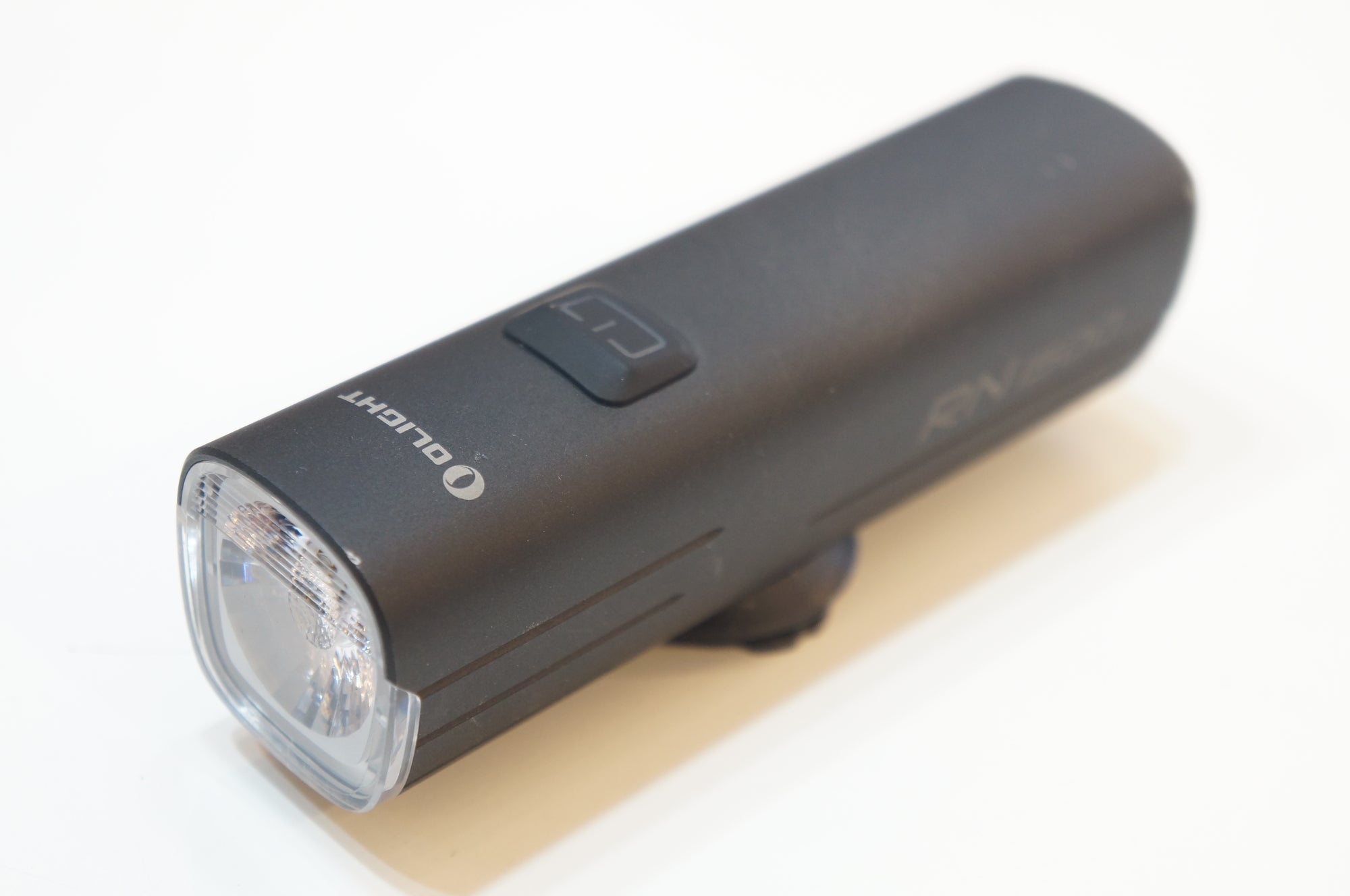 OLIGHT 「オーライト」 RN 1500 フロントライト / バイチャリ浦和ベース