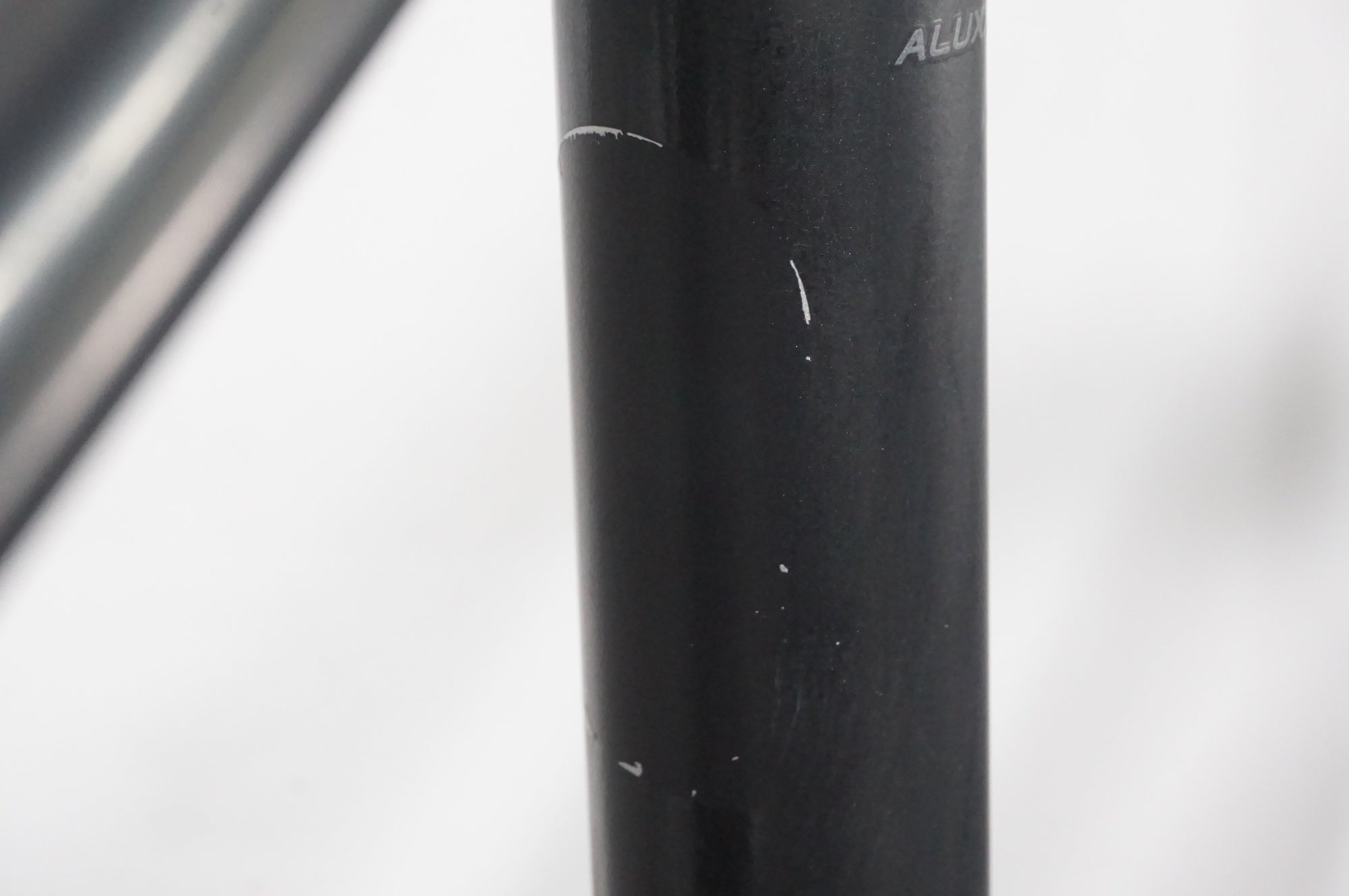 GIANT 「ジャイアント」 ESCAPE R DISC 2022年モデル クロスバイク / AKIBA店