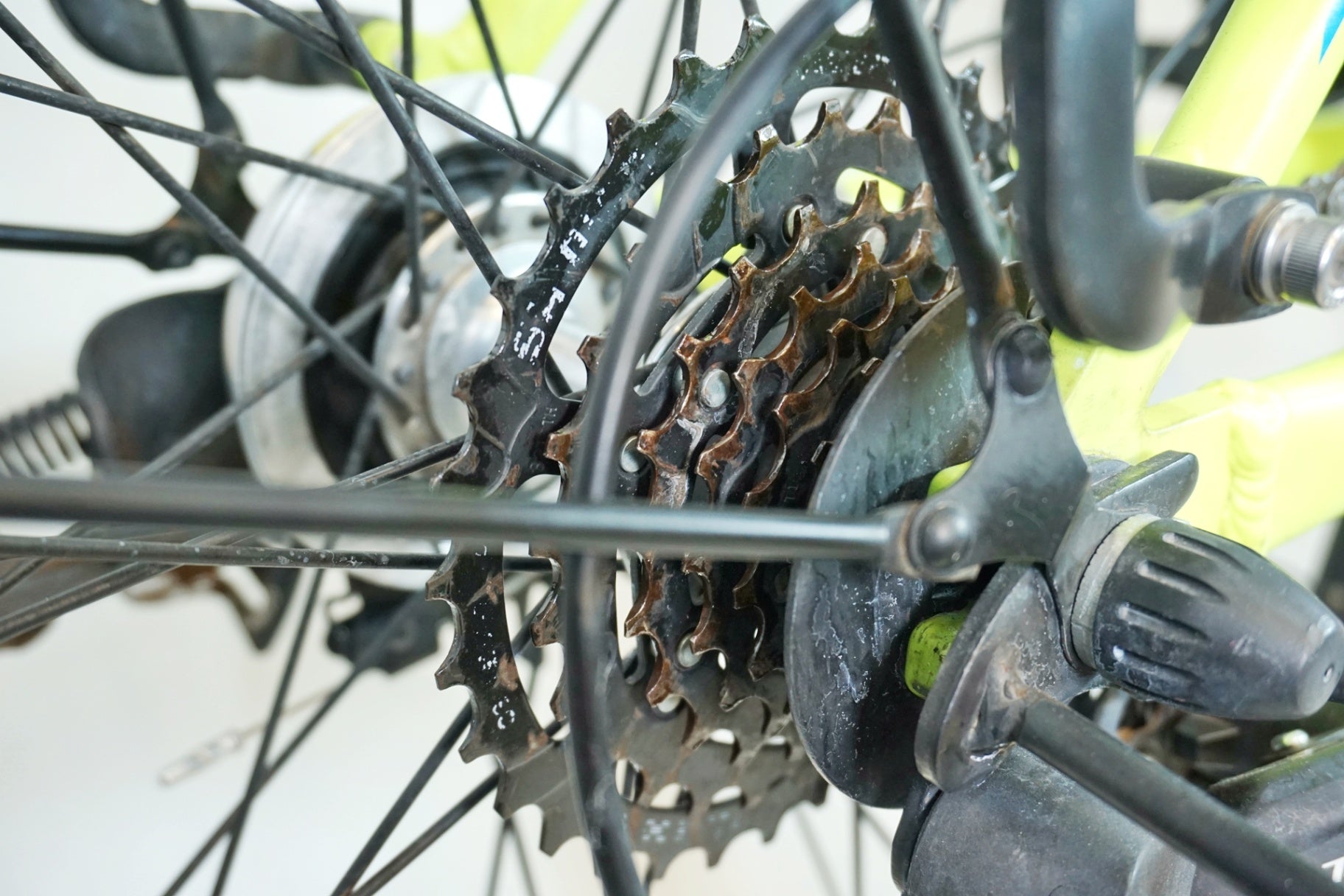 BRIDGESTONE 「ブリヂストン」 TB1e 2022年モデル 電動アシスト自転車 / 有明ガーデン店