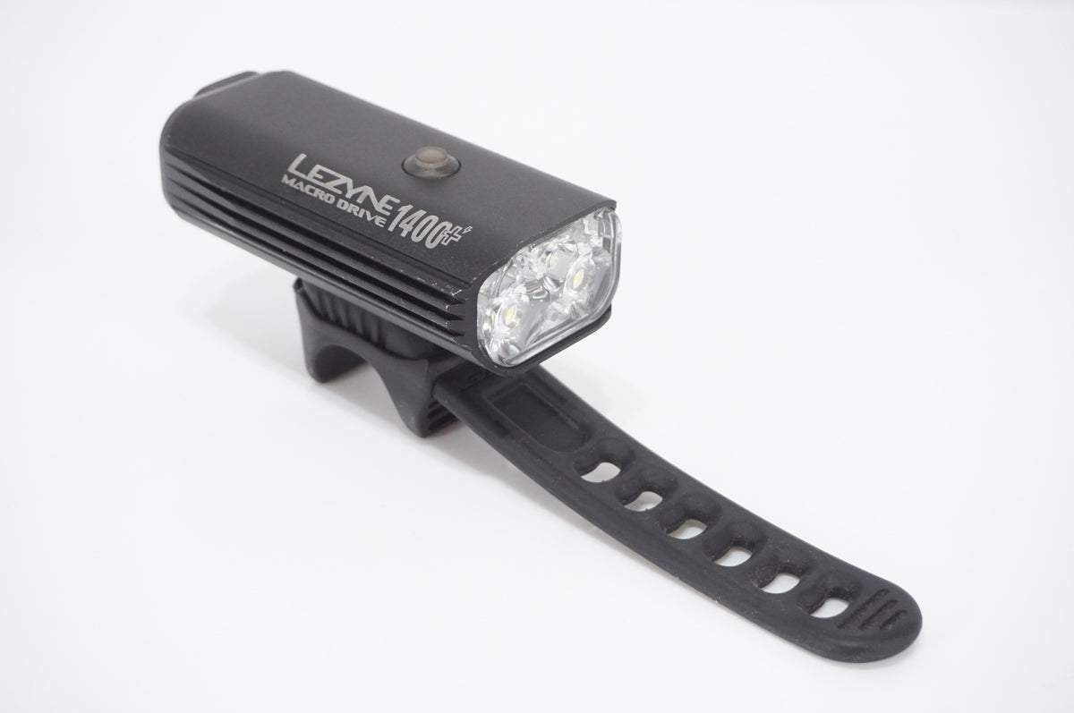 LEZYNE 「レザイン」 MACRO DRIVE 1400+ フロントライト / AKIBA店