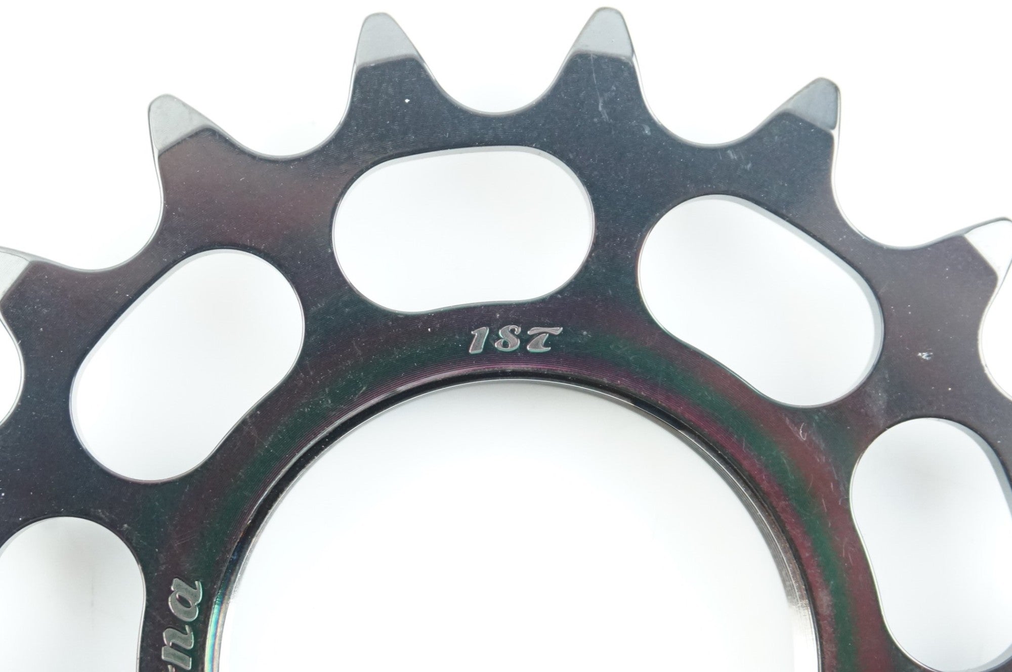 NOVACORONA 「ノバコローナ」 64チタン 18T コグ / 中目黒店