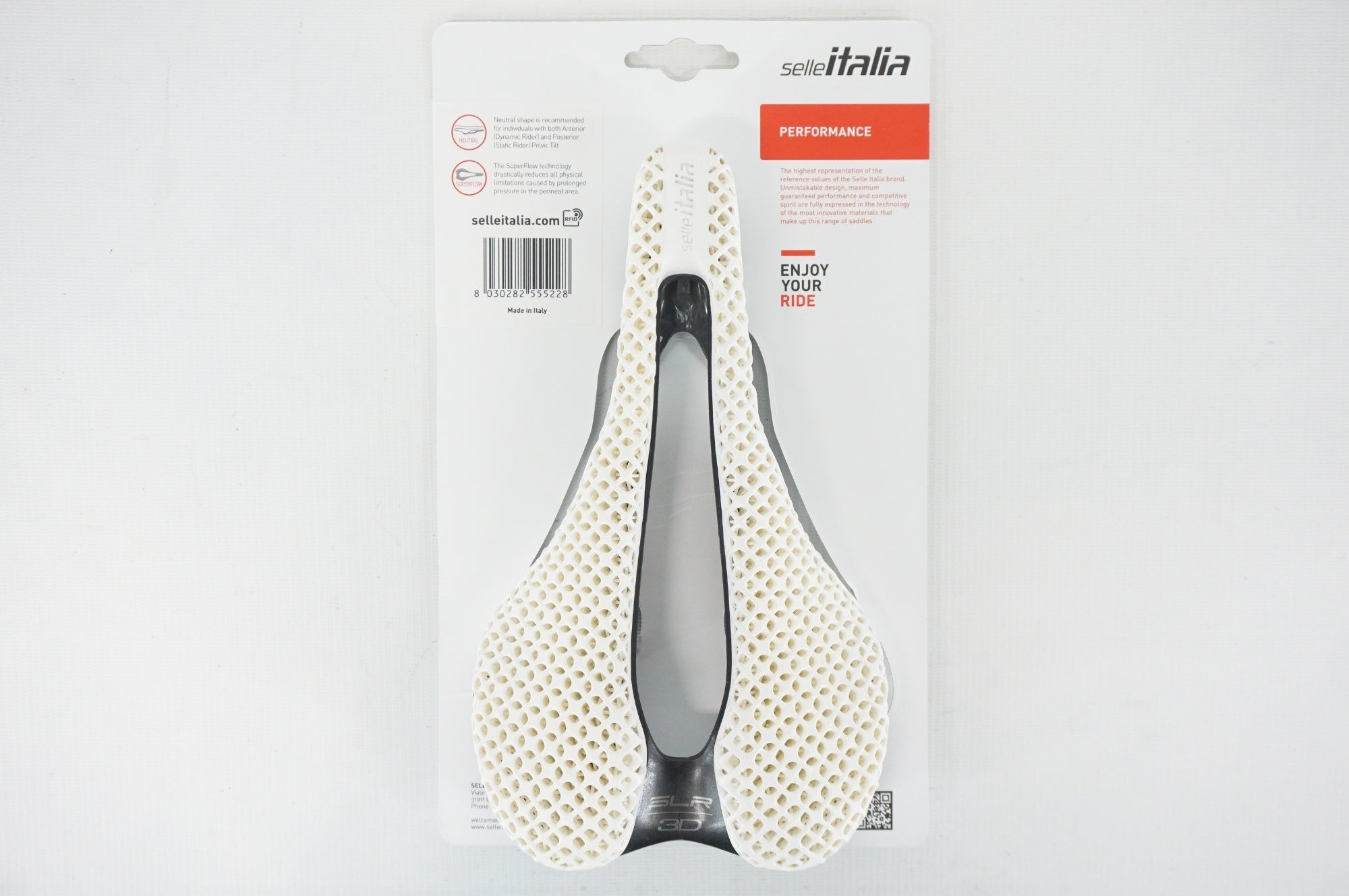SELLE ITALIA 「セライタリア」 SLR BOOST 3D KIT CARBONIO SUPERFLOW