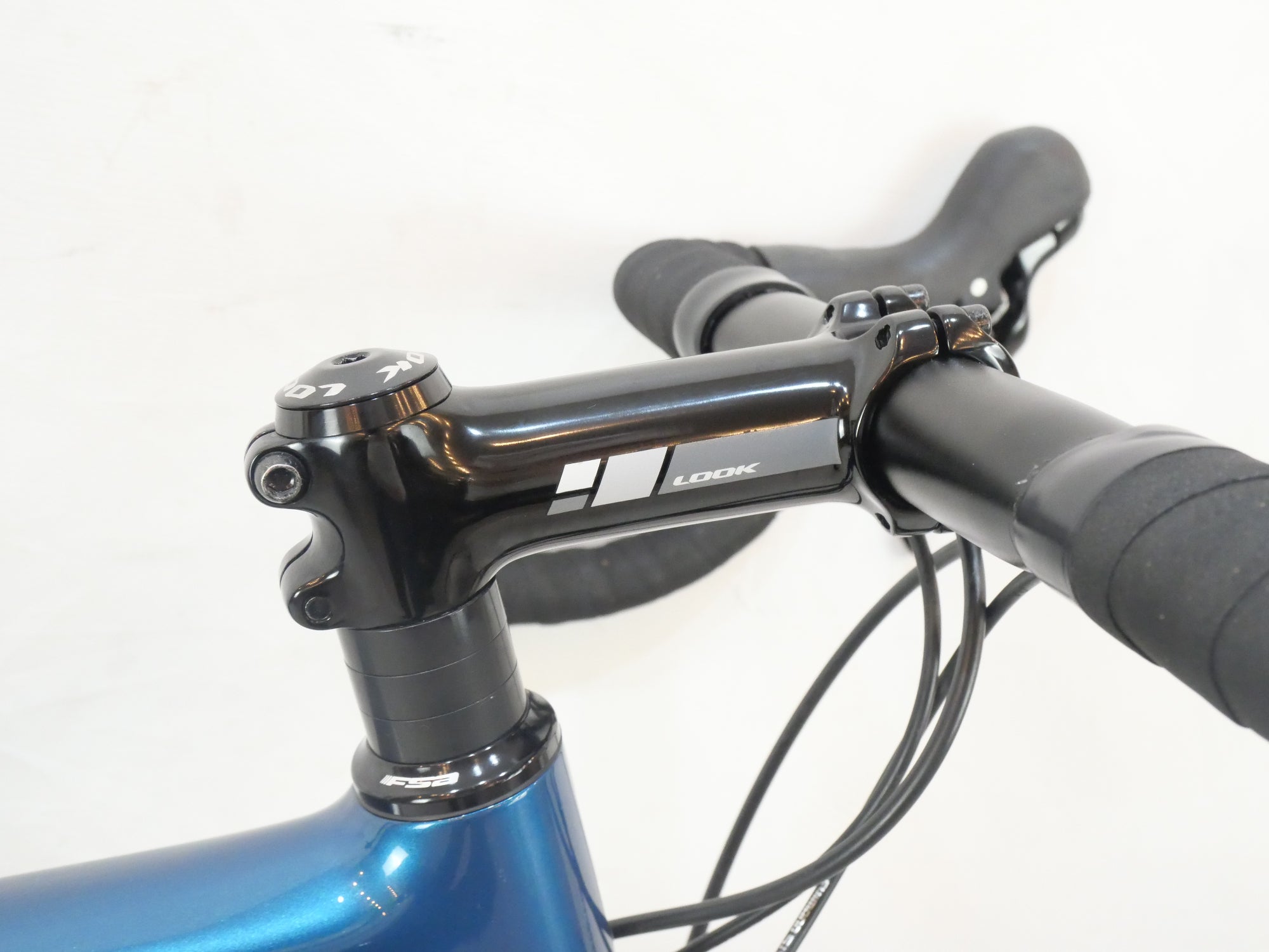 LOOK 「ルック」 785 HUEZ DISC 105 2020年モデル ロードバイク / バイチャリ浦和ベース