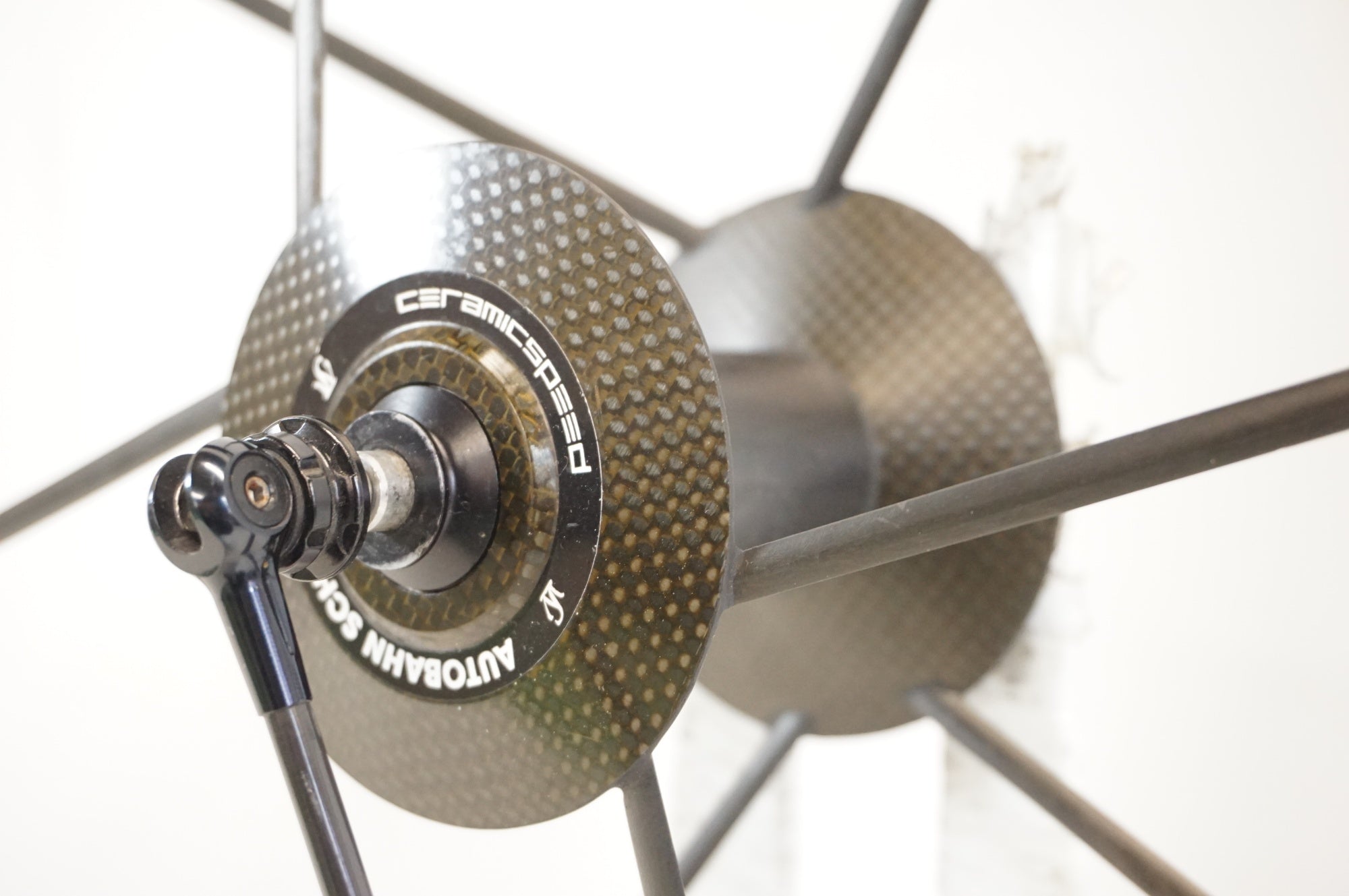 LIGHTWEIGHT 「ライトウェイト」 AUTOBAHN VR フロントホイール / 宇都宮店