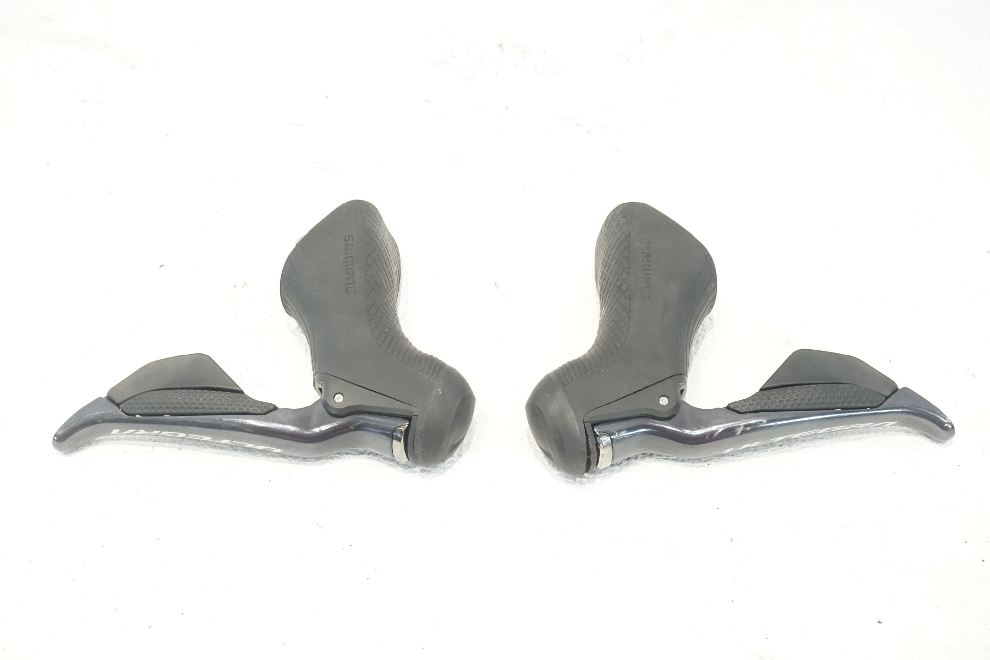 SHIMANO 「シマノ」 ULTEGRA R8070 R8050 R8000 コンポ6点(ST,FD,RD,BR,FC,CS) バッテリー・ディスクローター セット / 横浜戸塚店