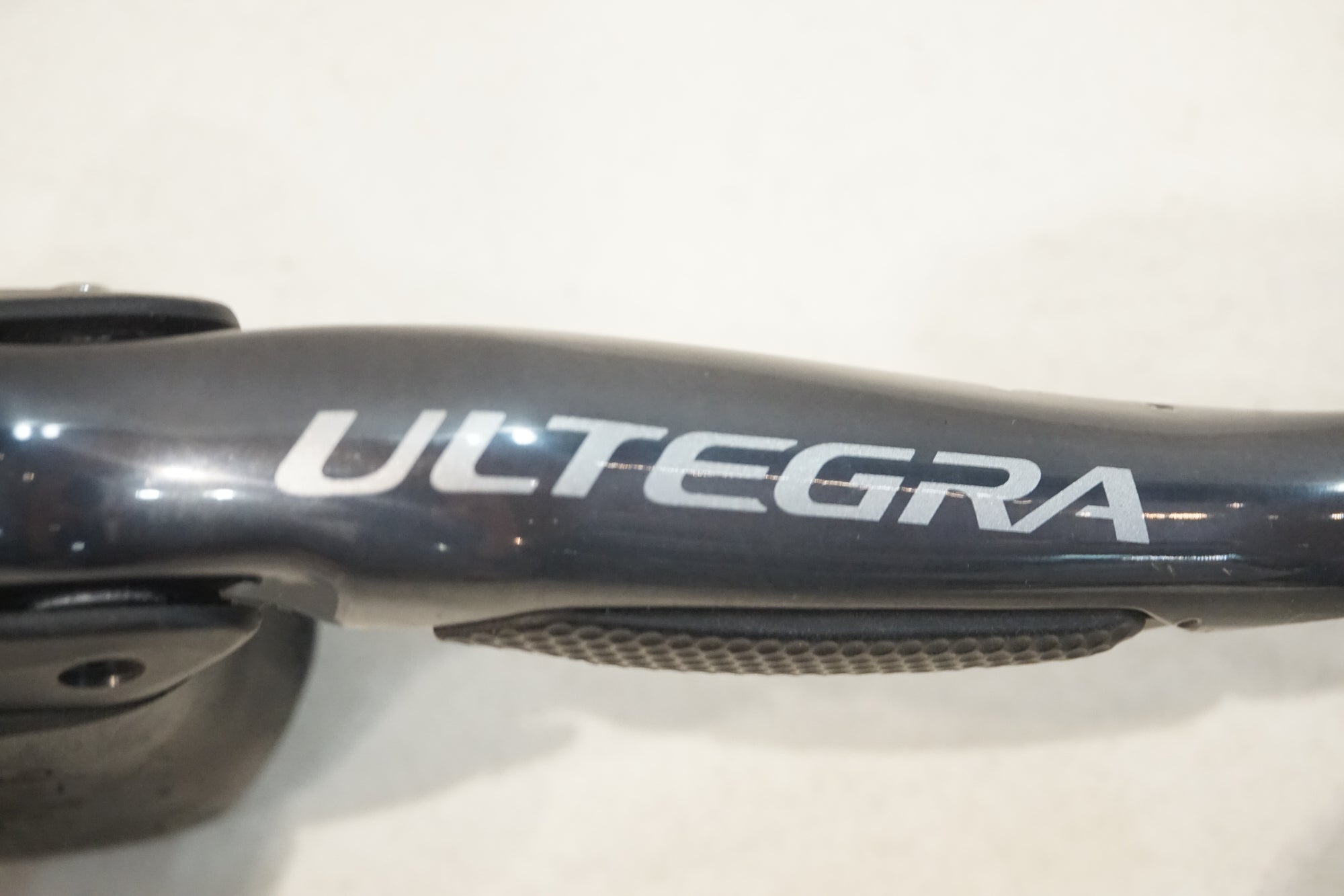 SHIMANO 「シマノ」 ULTEGRA 6770 Di2 コンポ3点(ST,FD,RD) +バッテリー,充電器,ジャンクション セット / 横浜戸塚店