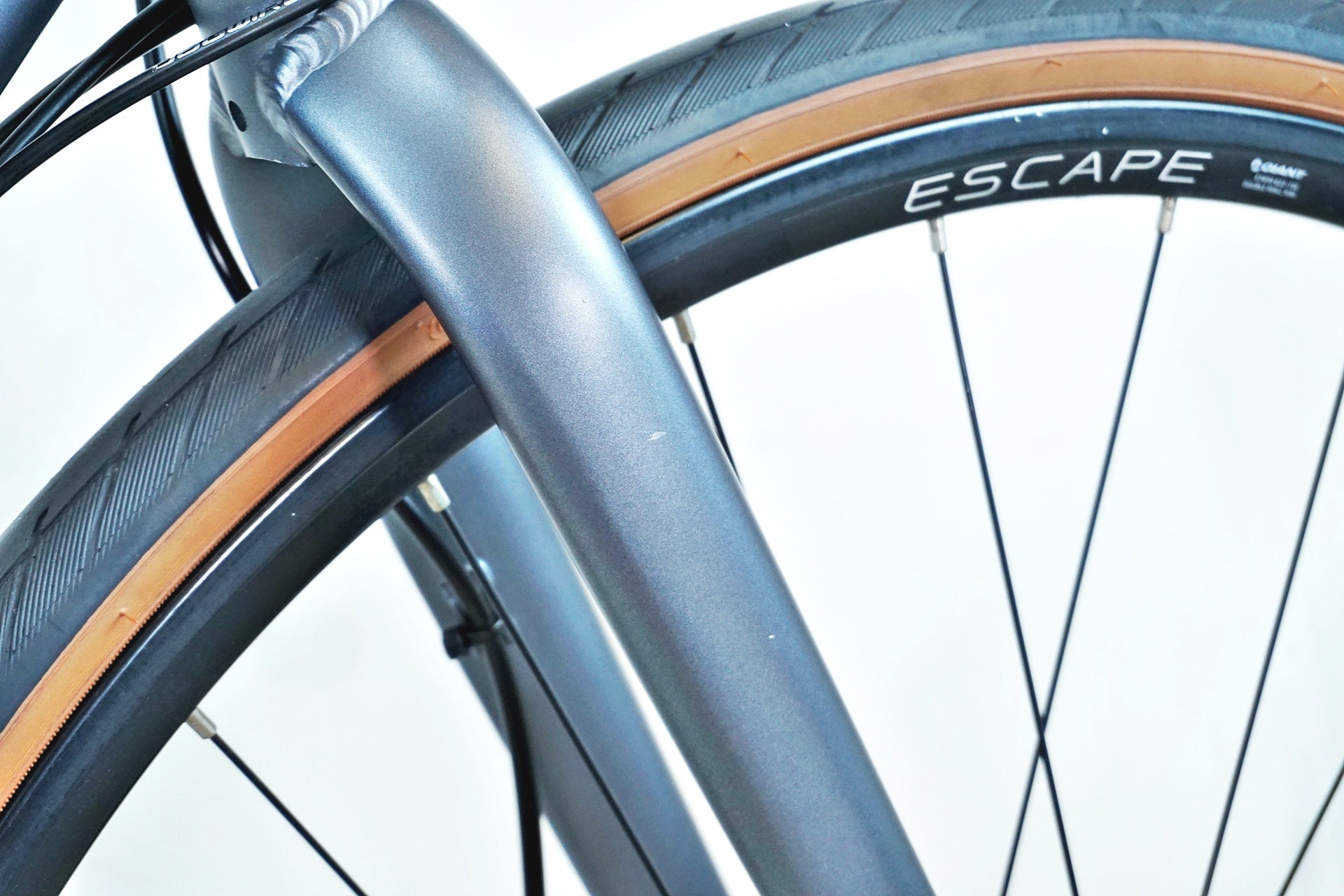 GIANT 「ジャイアント」 ESCAPE R W DISC 2022年モデル クロスバイク / 有明ガーデン店