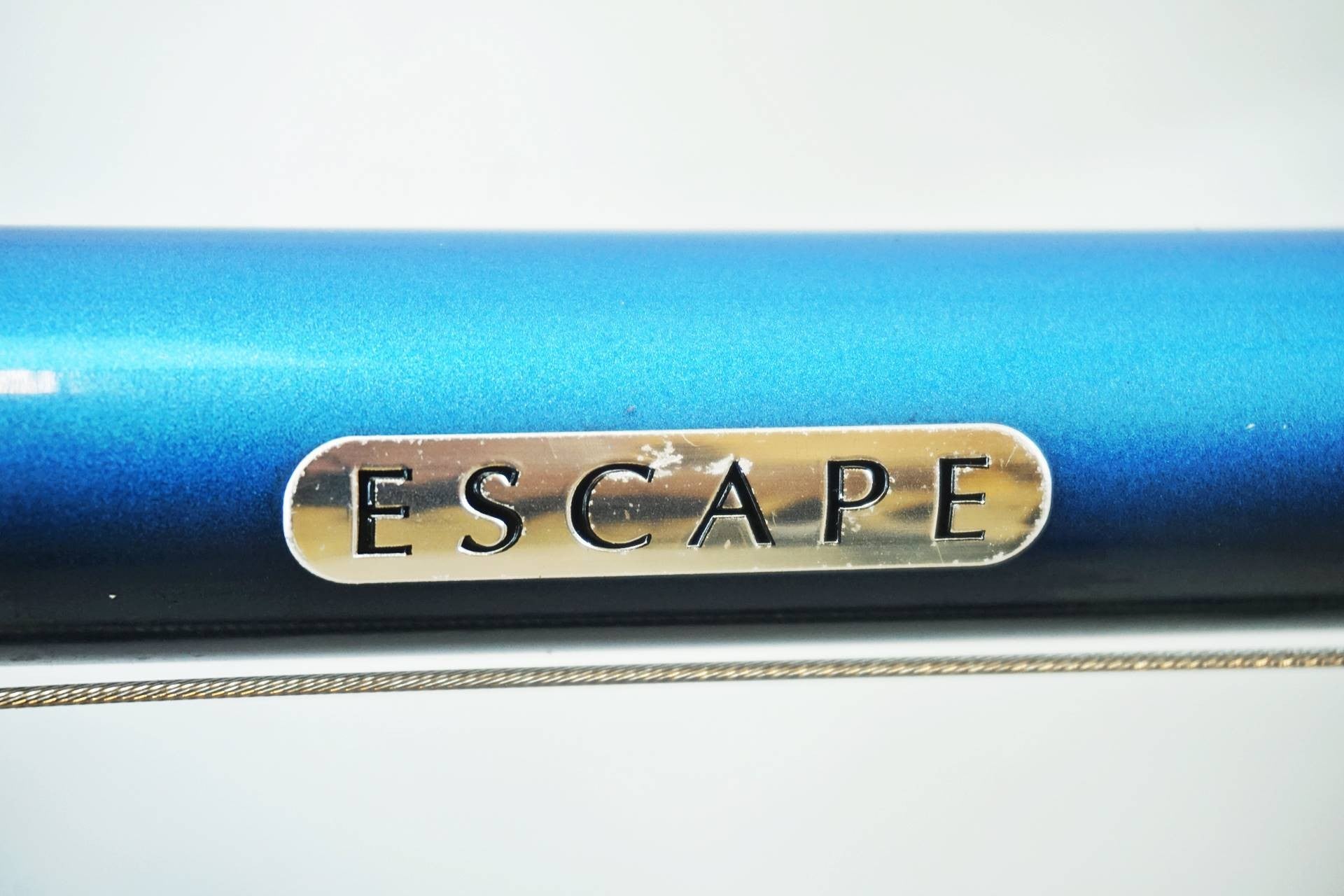 GIANT 「ジャイアント」 ESCAPE R3 2013年モデル クロスバイク / 有明ガーデン店