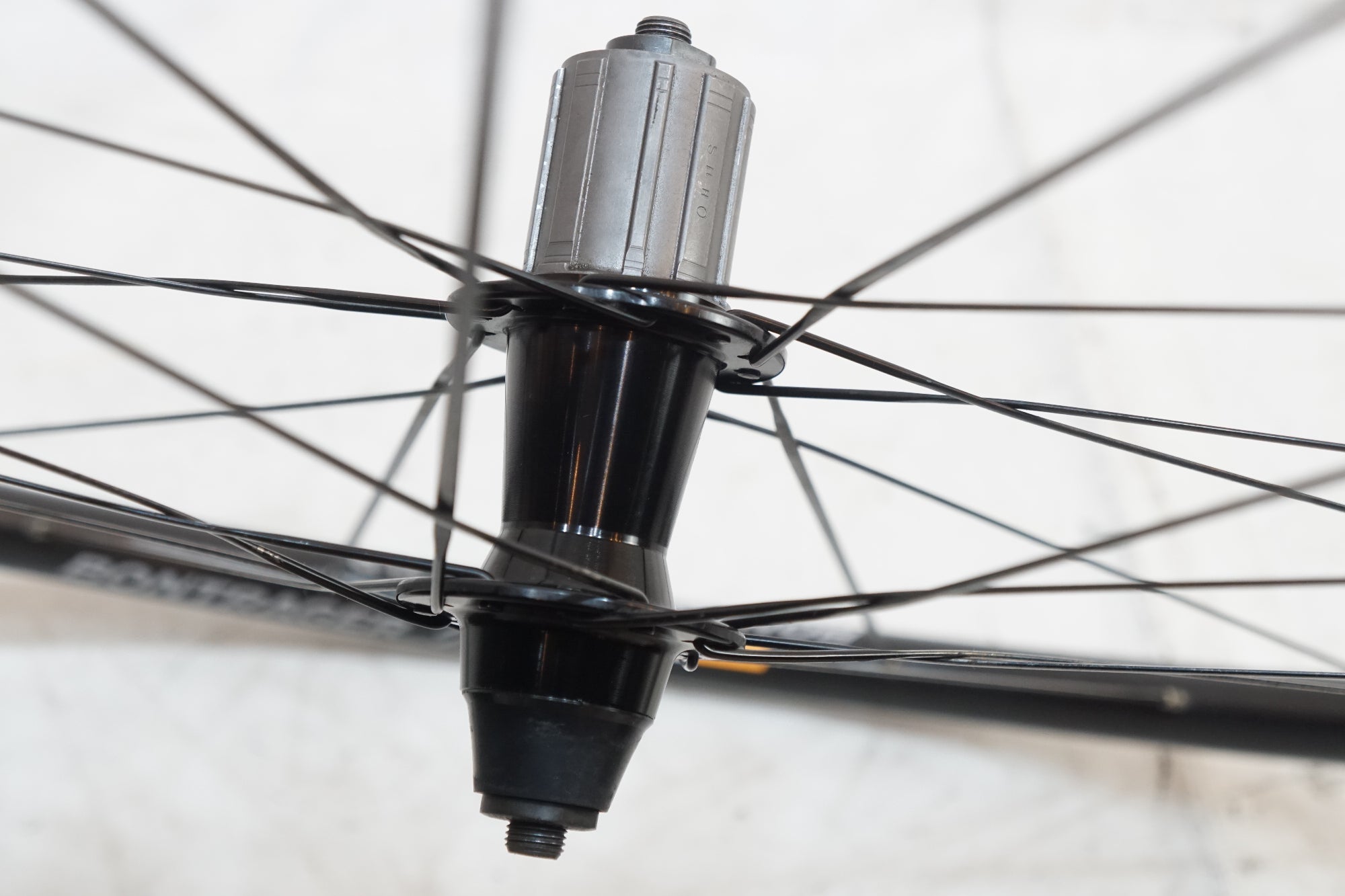 BONTRAGER 「ボントレガー」 TLR シマノ11速 リアホイール / バイチャリ浦和ベース