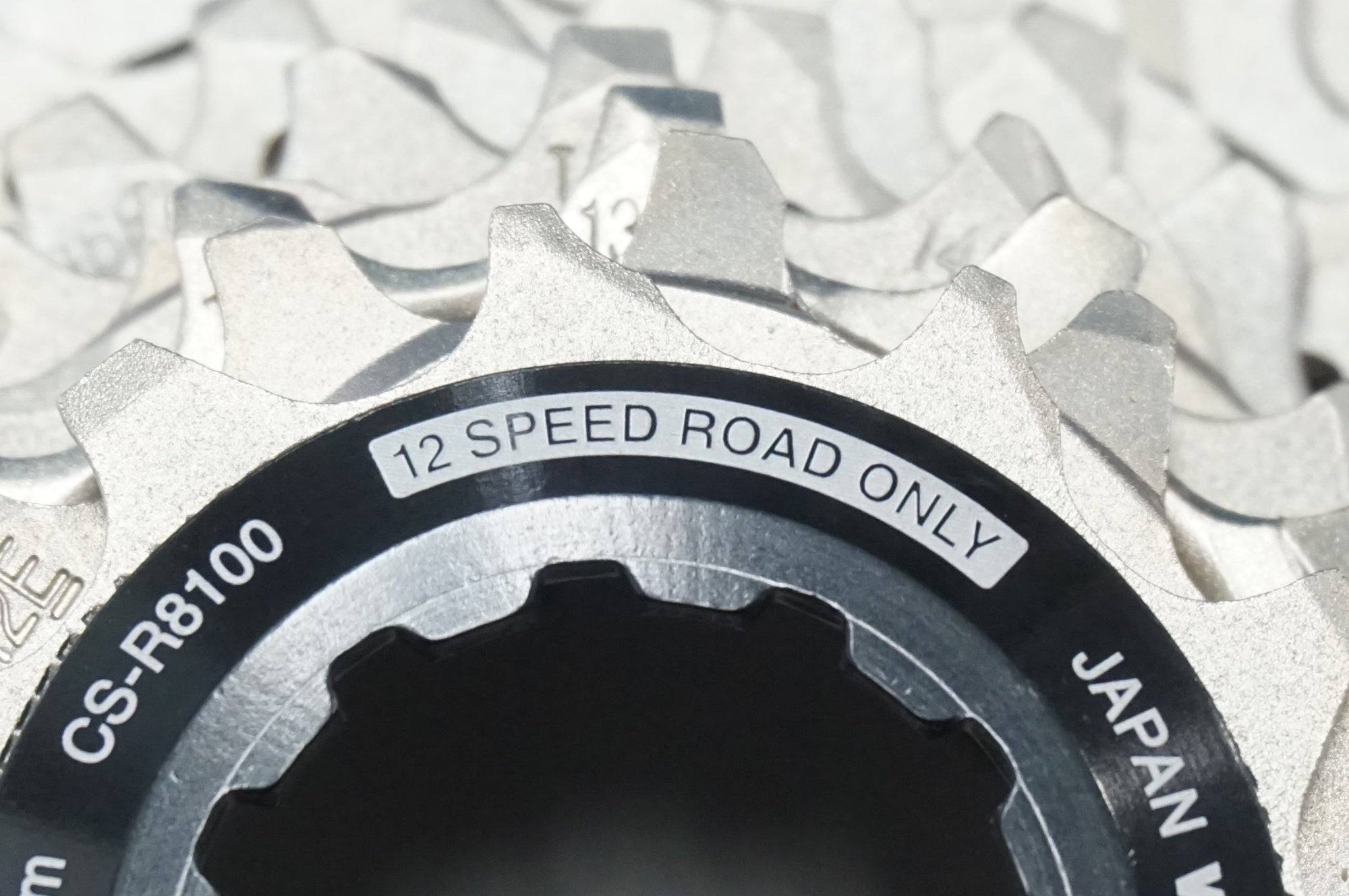 SHIMANO 「シマノ」 ULTEGRA CS-R8100 11-30T スプロケット / 福岡店