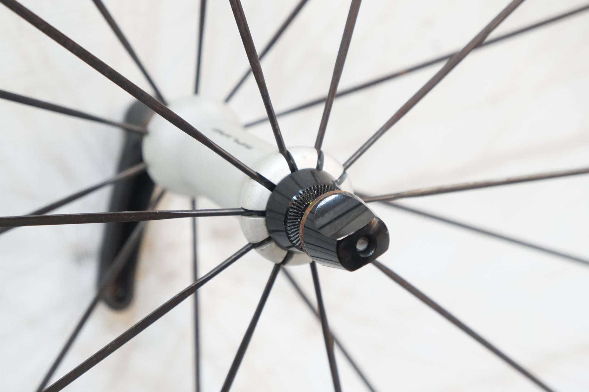 DT SWISS 「ディーティー スイス」 PR1600 SPLINE シマノ11速 ホイールセット / バイチャリ浦和ベース